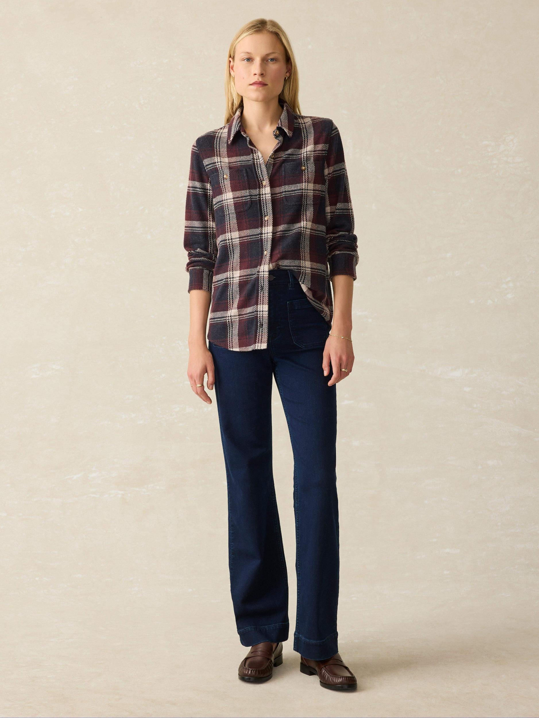 Legend™ Sweater Shirt - Middlecreek Moon Plaid Female Product Image