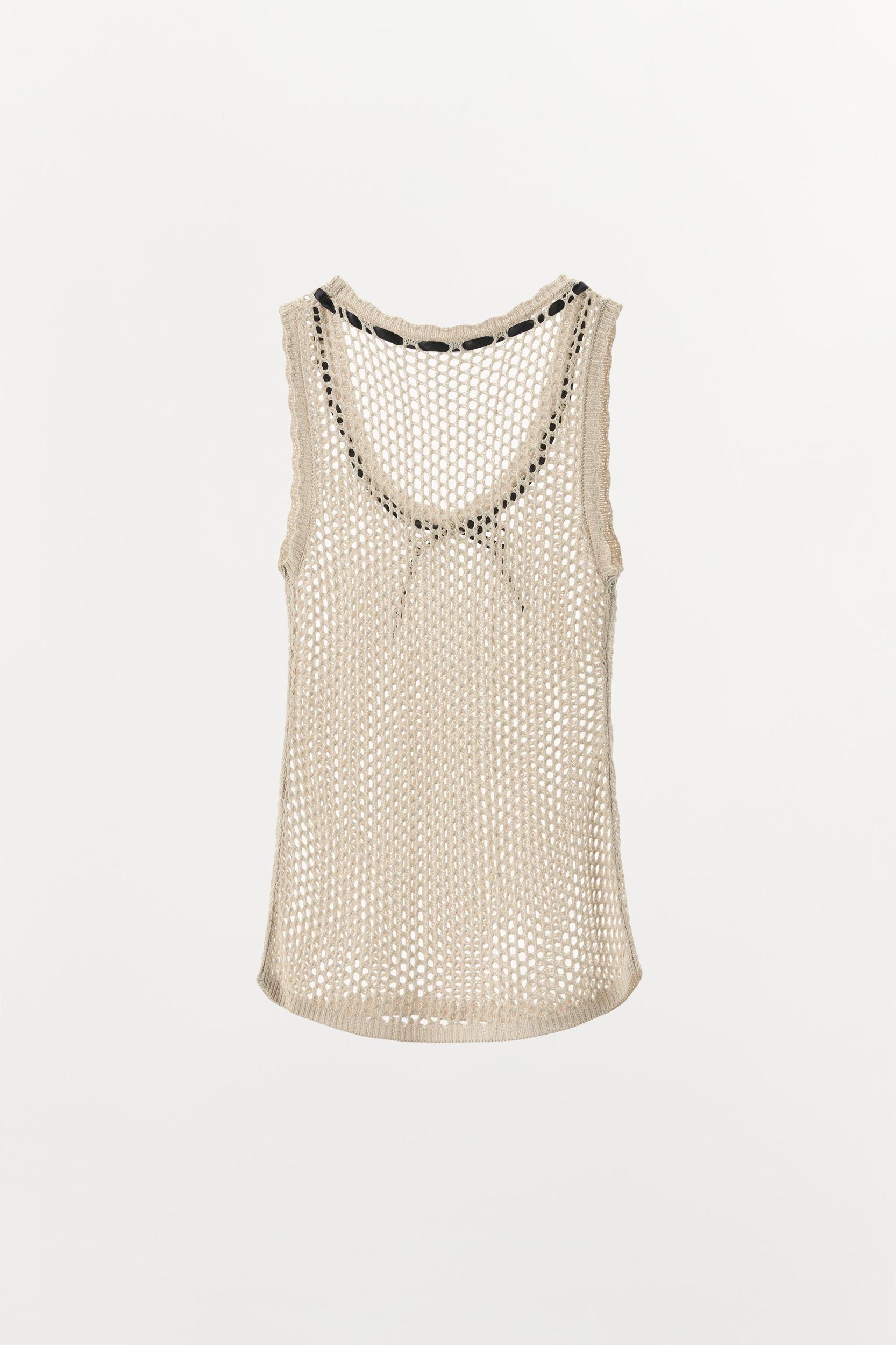 CONTRAST BOW OPEN KNIT T-SHIRT Product Image