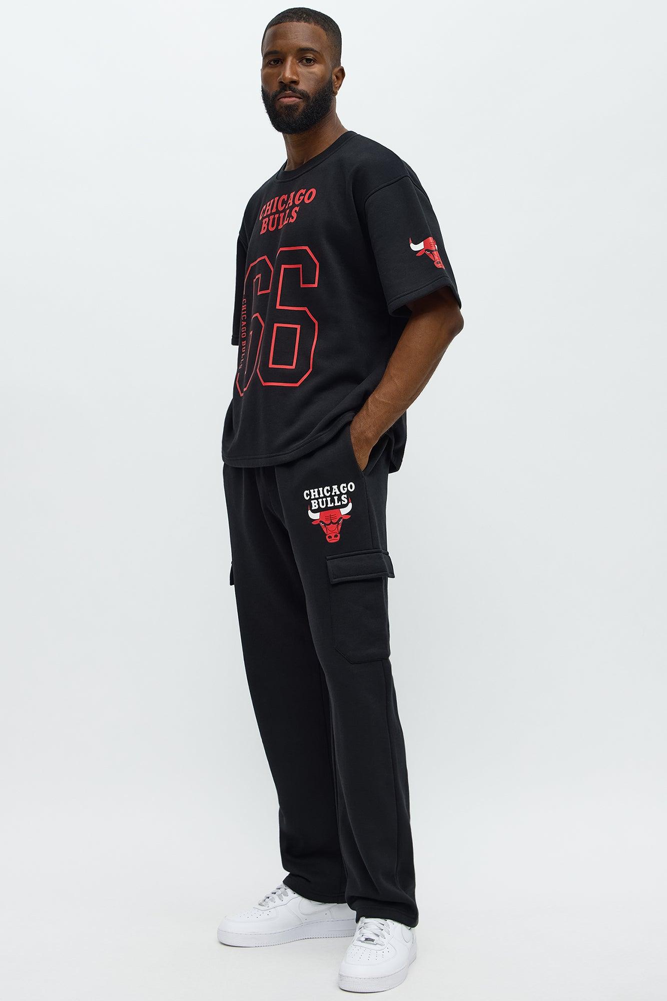 Bulls Cargo Sweatpants - Black Product Image