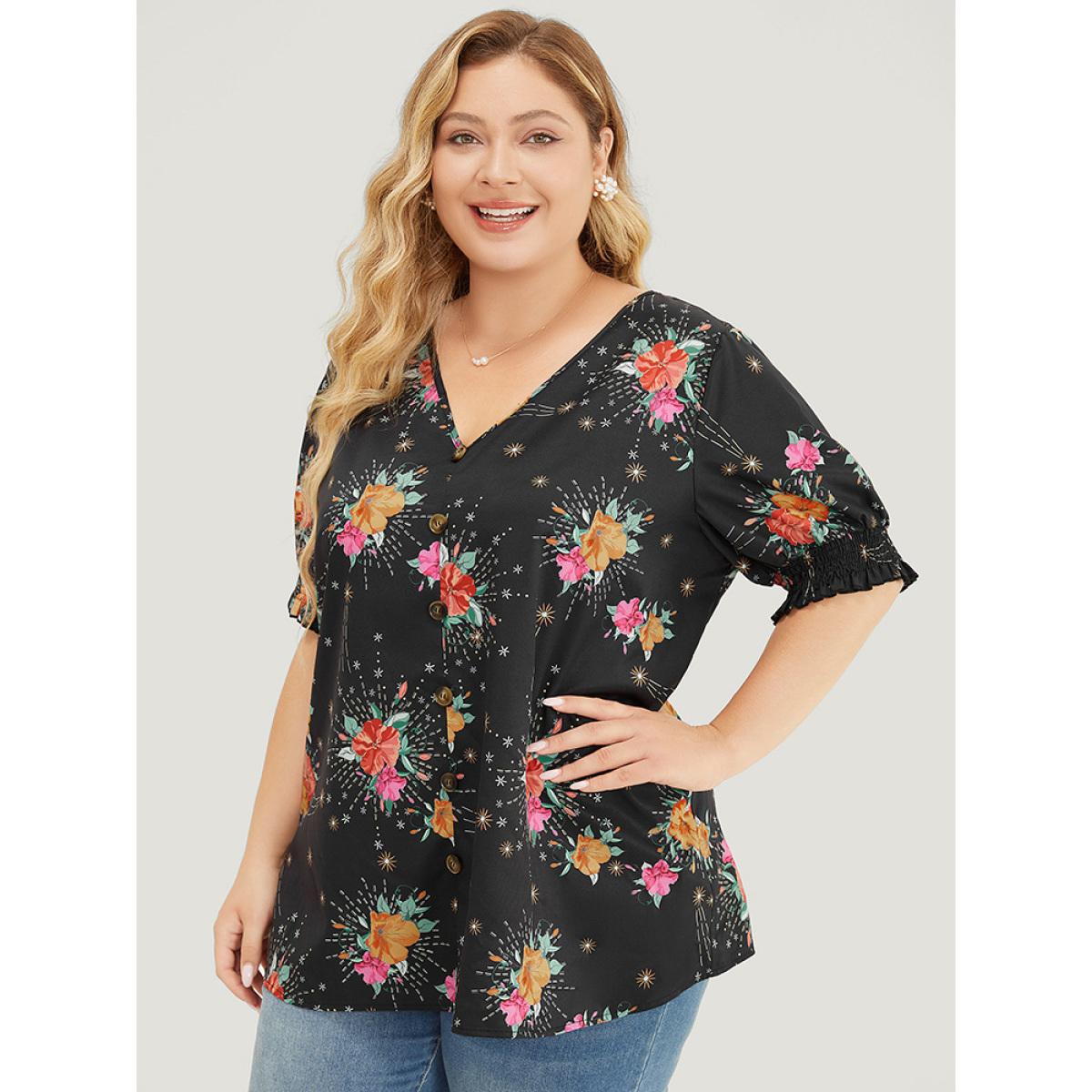 Plus Size BlackFlower Floral Shirred Puff Sleeve Blouse Women Glamour Short sleeve V-neck Going out Blouses BloomChic 30/6X Product Image