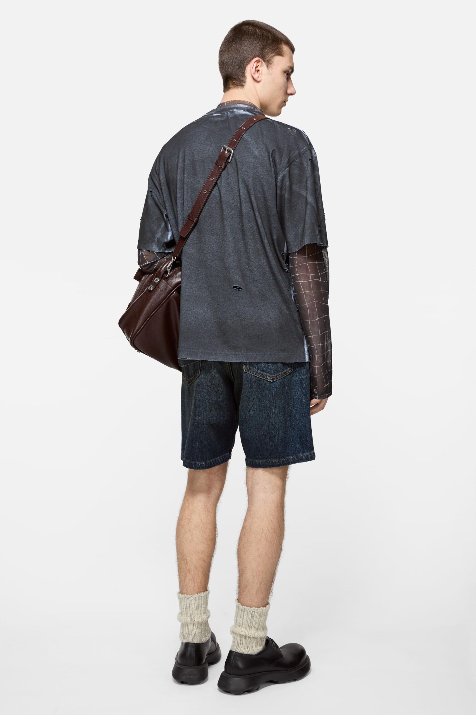 Logo t-shirt - Relaxed fit Product Image