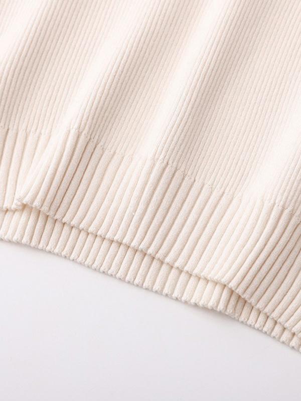 Contrast Color Polo Neck Short Sleeve Knit Product Image