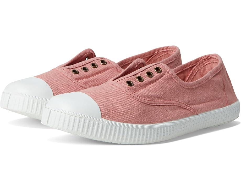 Chillax Slip On Product Image