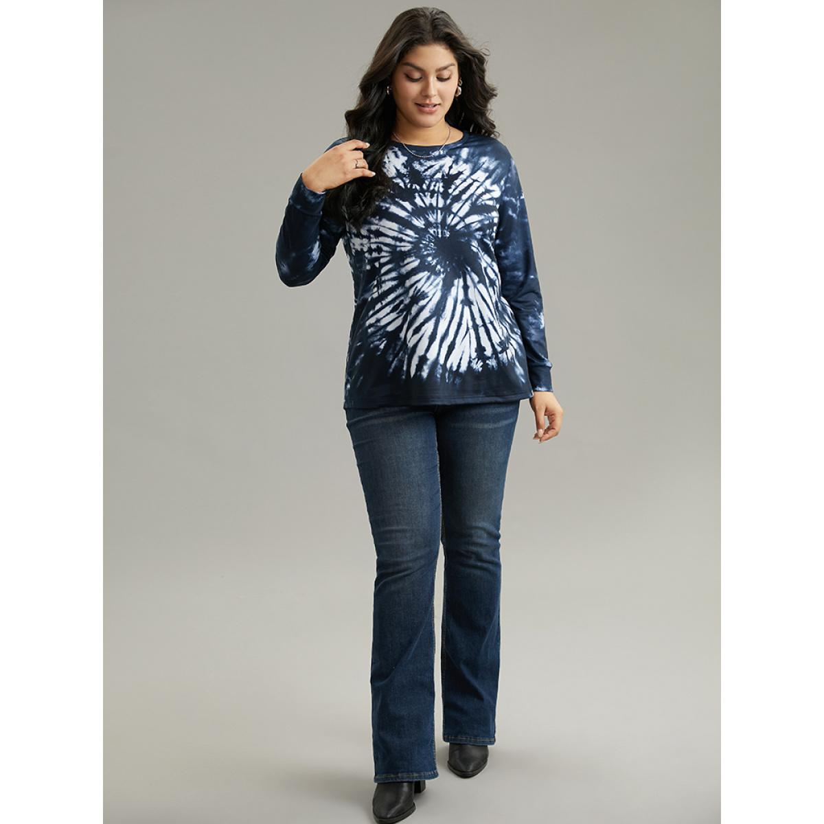 Plus Size Tie Dye Long Sleeve Crew Neck Sweatshirt Women DarkBlue Casual Printed Round Neck Dailywear Sweatshirts BloomChic 12/L Product Image