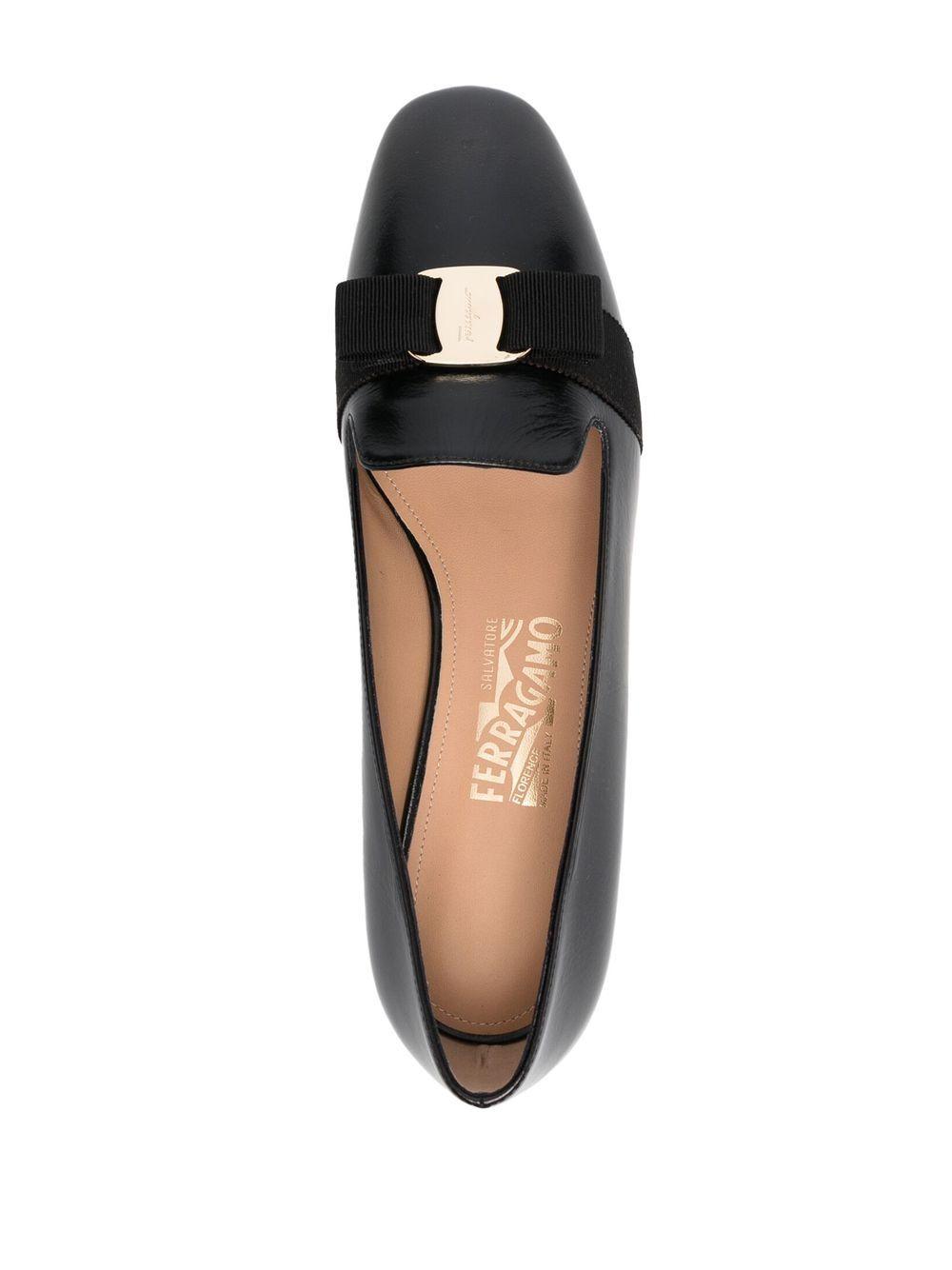 Laufer calf leather pumps Product Image