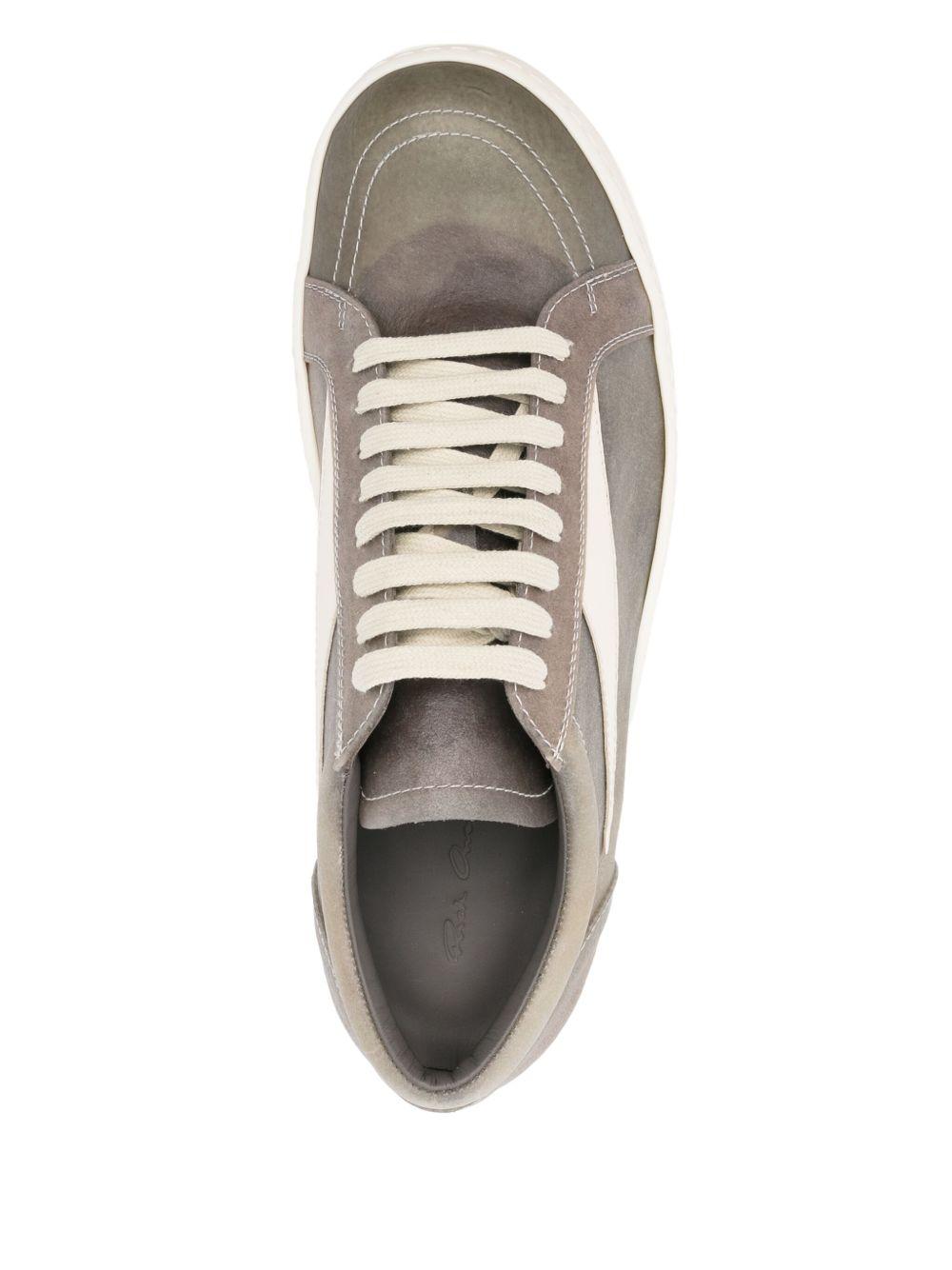 Vintage sneakers Product Image