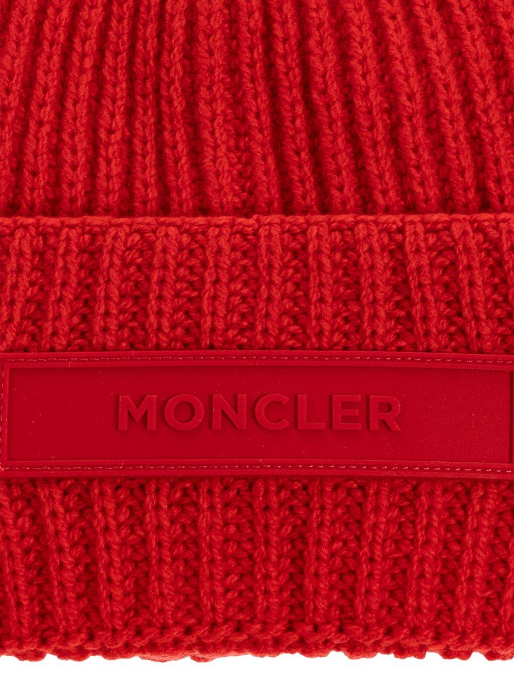 ribbed logo-plaque beanie Product Image