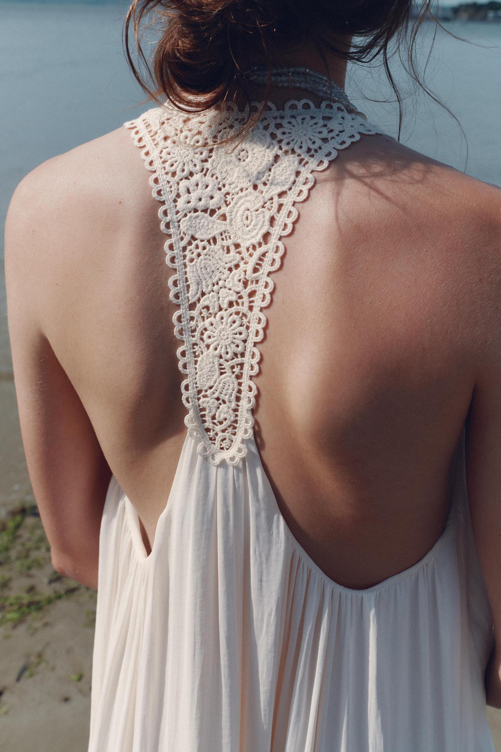 FLOWY DRESS WITH COMBINED BACK Product Image