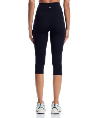 Airweight Cropped Leggings Product Image