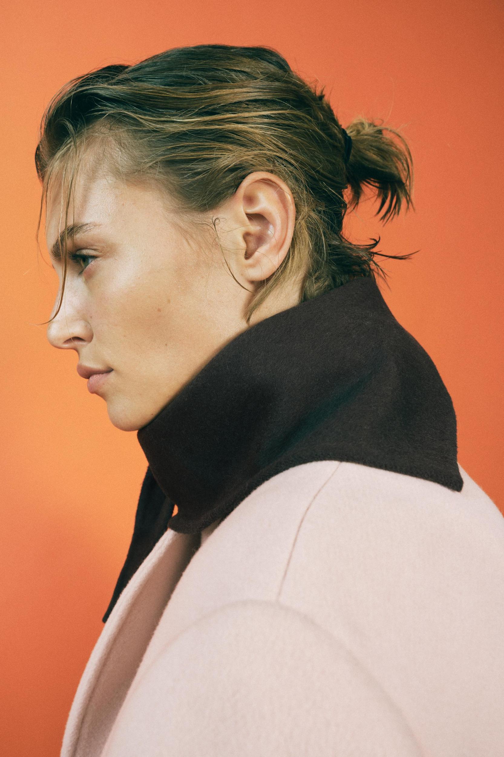 BANDANA WITH WOOL Product Image