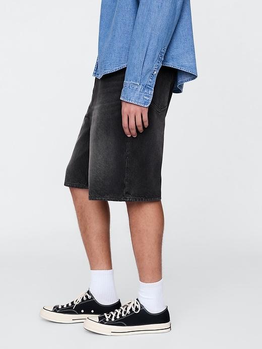 10.5" Baggy Denim Shorts Product Image