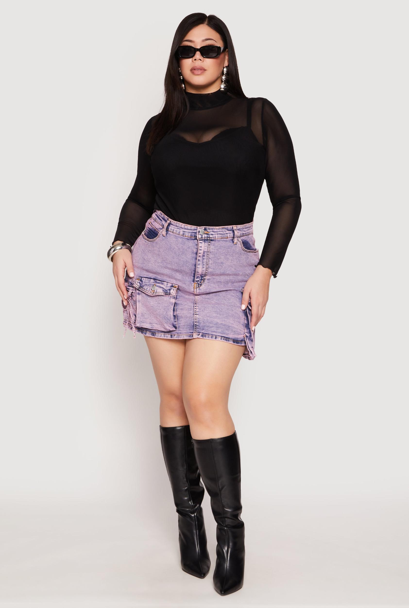 Womens Plus Size Daisy Acid Wash Denim Cargo Skirt Product Image