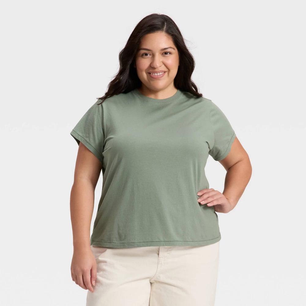 Women's Short Sleeve Crewneck T-Shirt - Universal Thread™ Pink XL Product Image