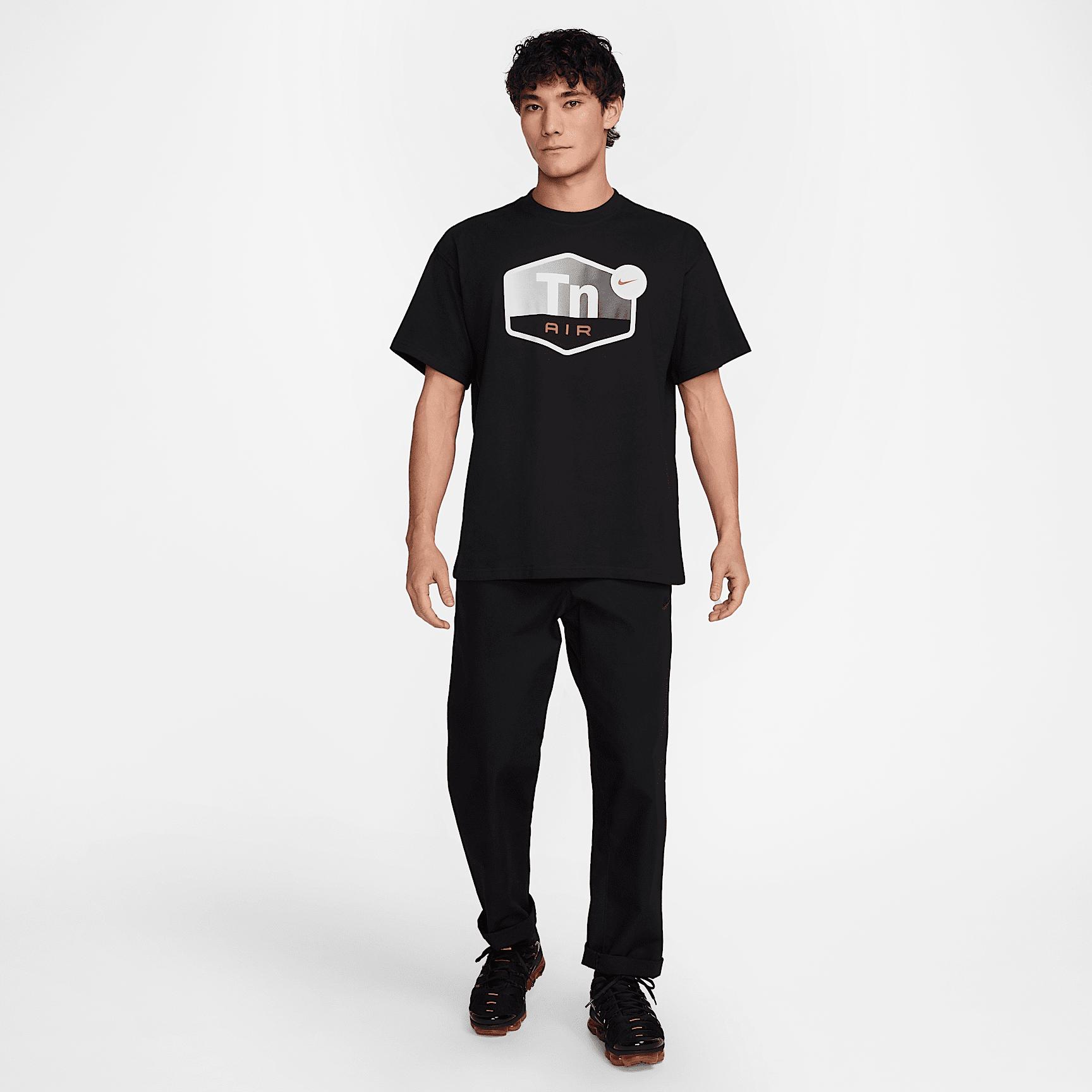 Nike Sportswear Men's Max90 T-Shirt Product Image