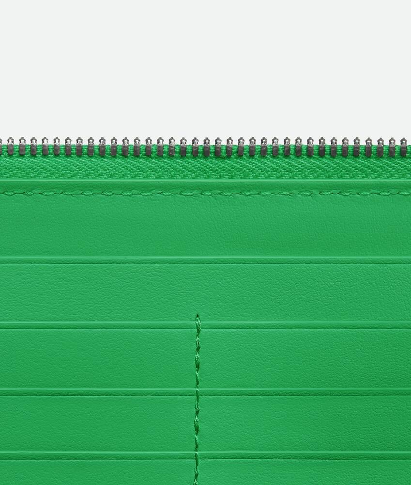 Men's Intrecciato Zip Around Wallet in Parakeet Product Image