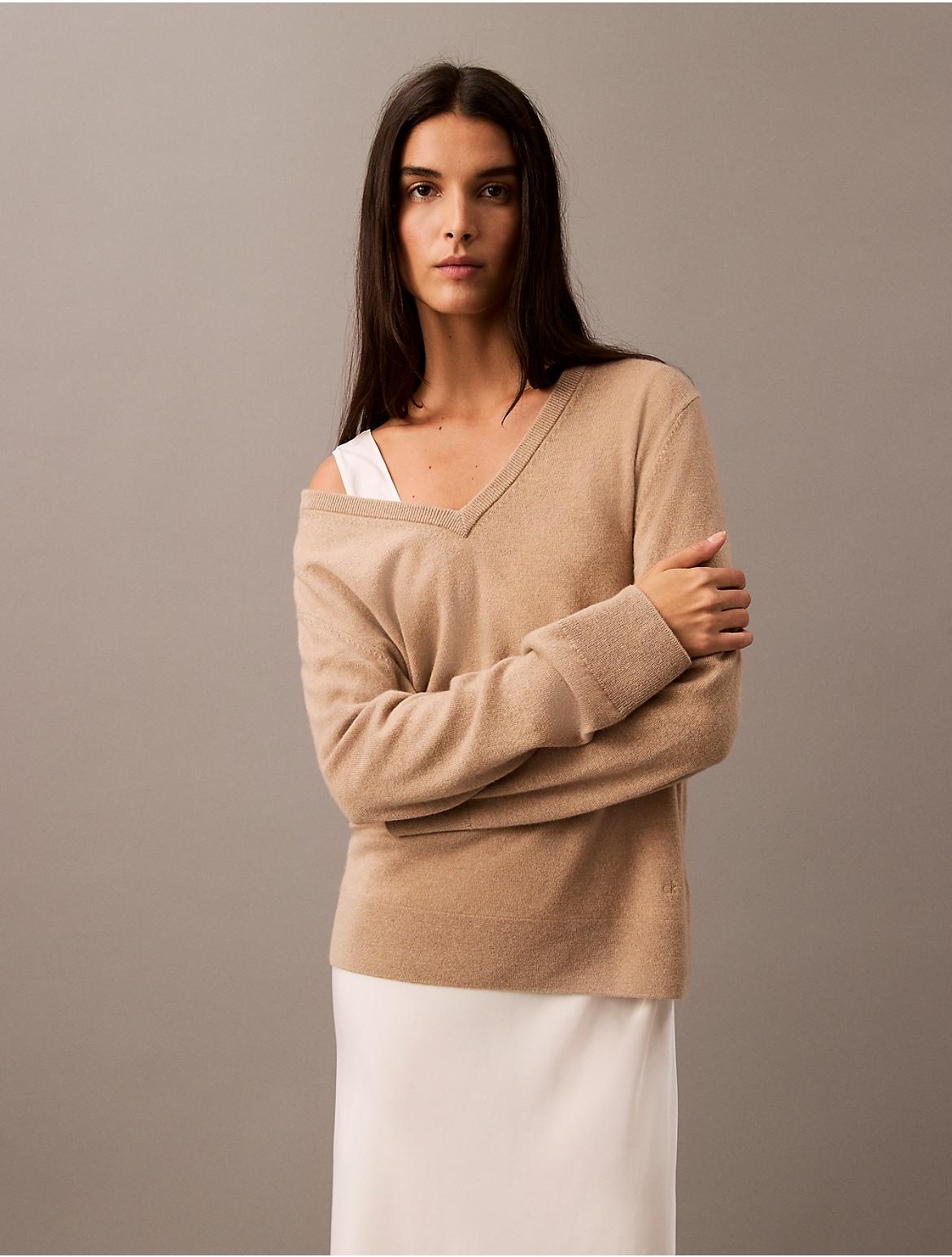 Calvin Klein Womens Cashmere V-Neck Sweater - Brown Product Image