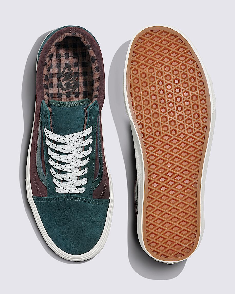 Old Skool Suede Shoe in Scarab Green / Brown| Vans US Product Image