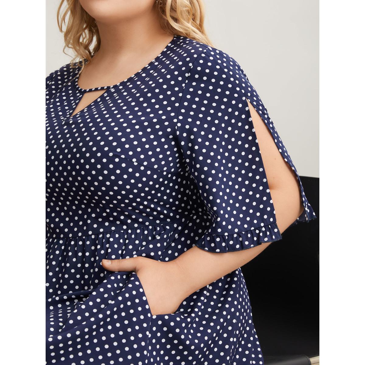 Plus Size Polka Dot Print Slit Sleeve Pockets Midi Dress Midnight Women At the Office Cut-Out Flat collar with V-notch Short sleeve Curvy BloomChic 26/4X Product Image