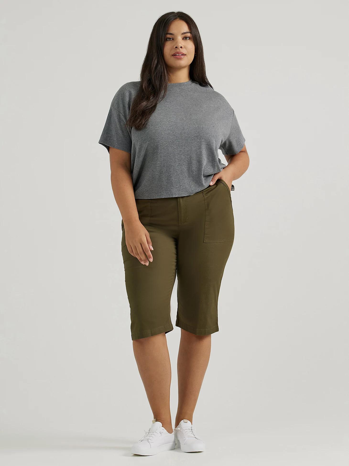 Women's Ultra Lux Comfort with Flex-to-Go Relaxed Fit Utility Skimmer (Plus) | Women's Capris & Crops | Lee® Product Image