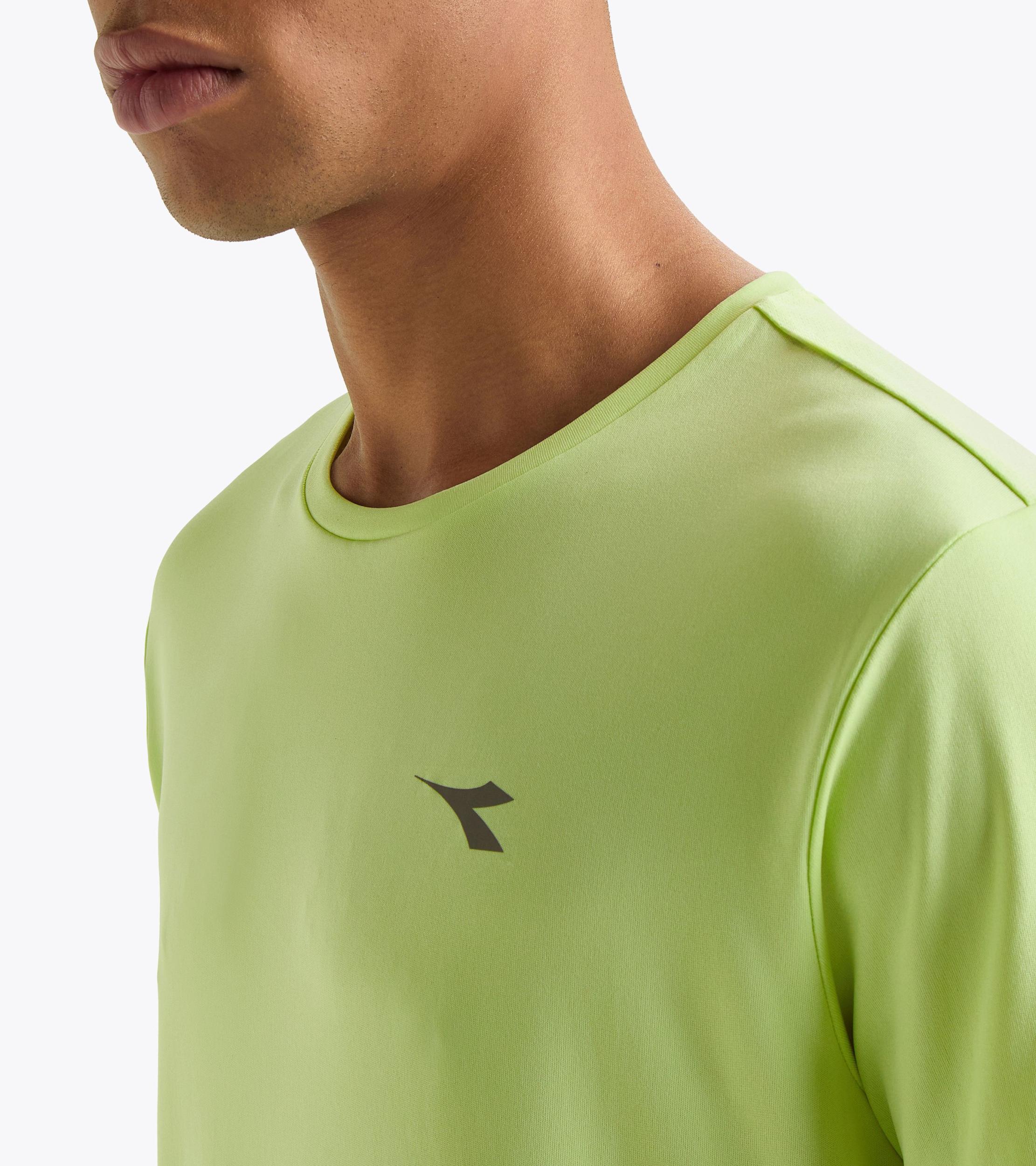 SS T-SHIRT RUN Product Image