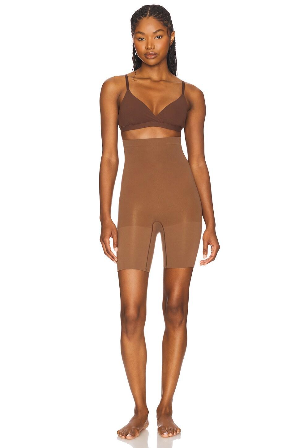 Spanxsculpt Seamless Power High Waisted Short SPANX Product Image