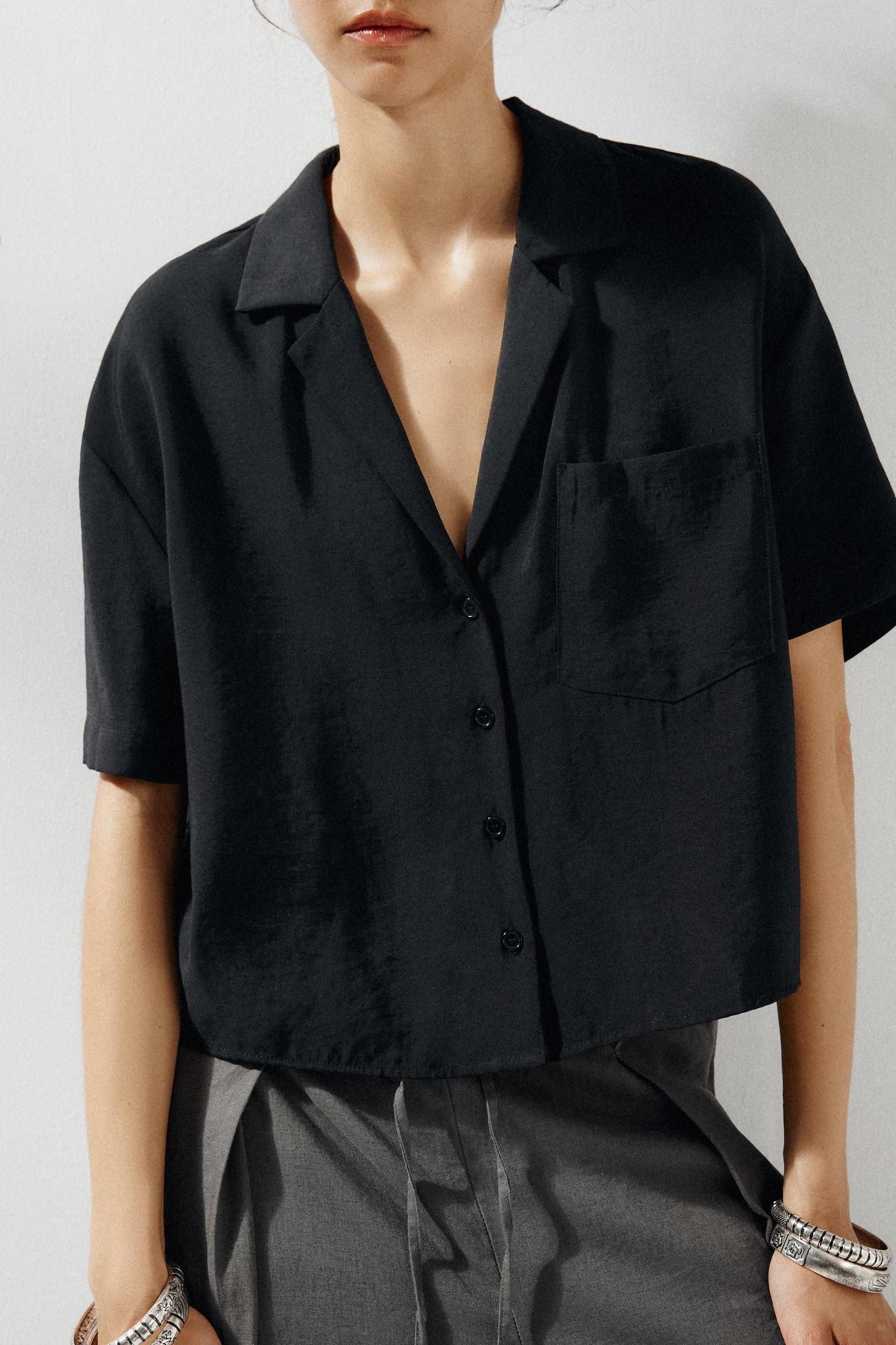 FLOWY POCKET SHIRT Product Image