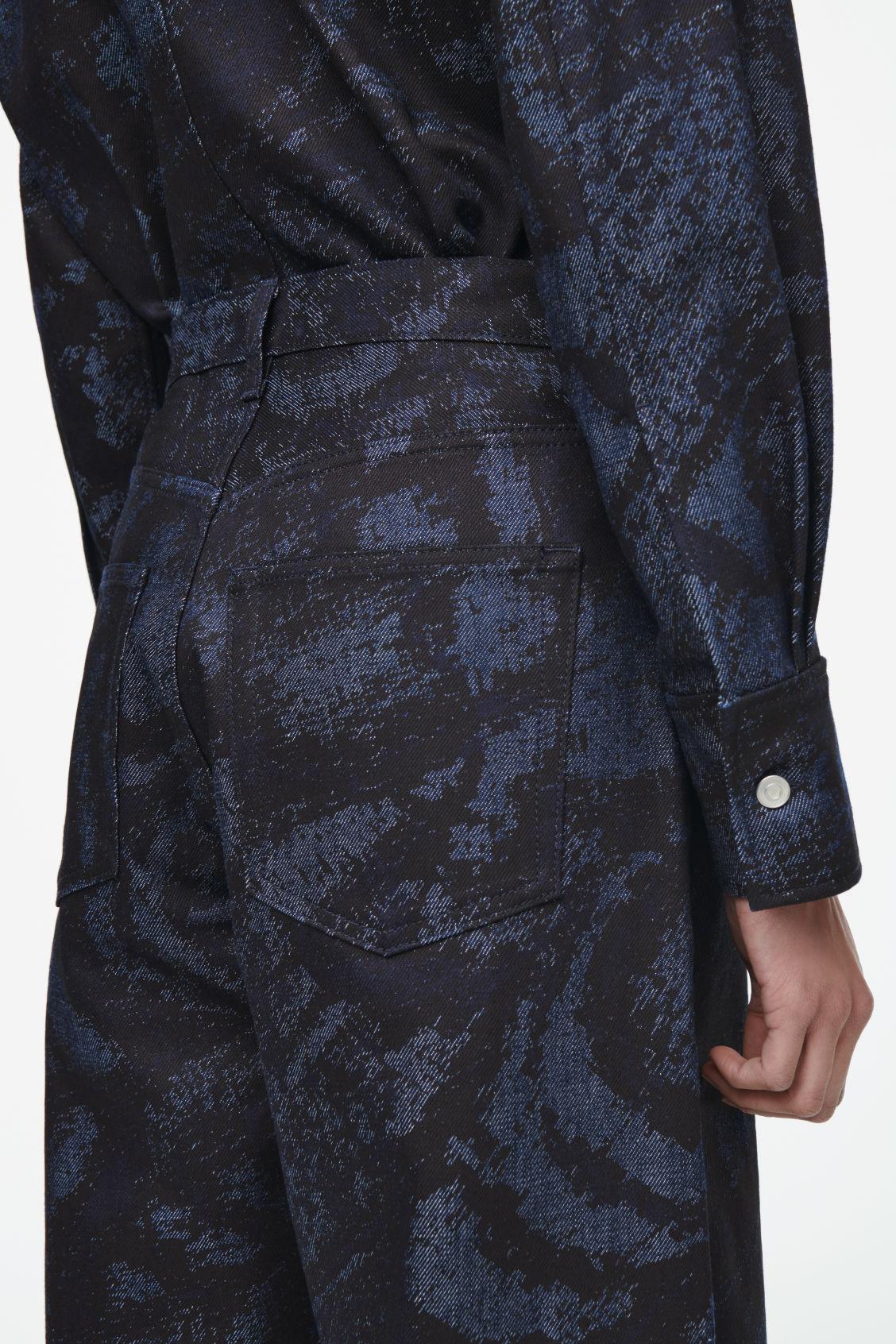 BAY JACQUARD BARREL-LEG JEANS Product Image