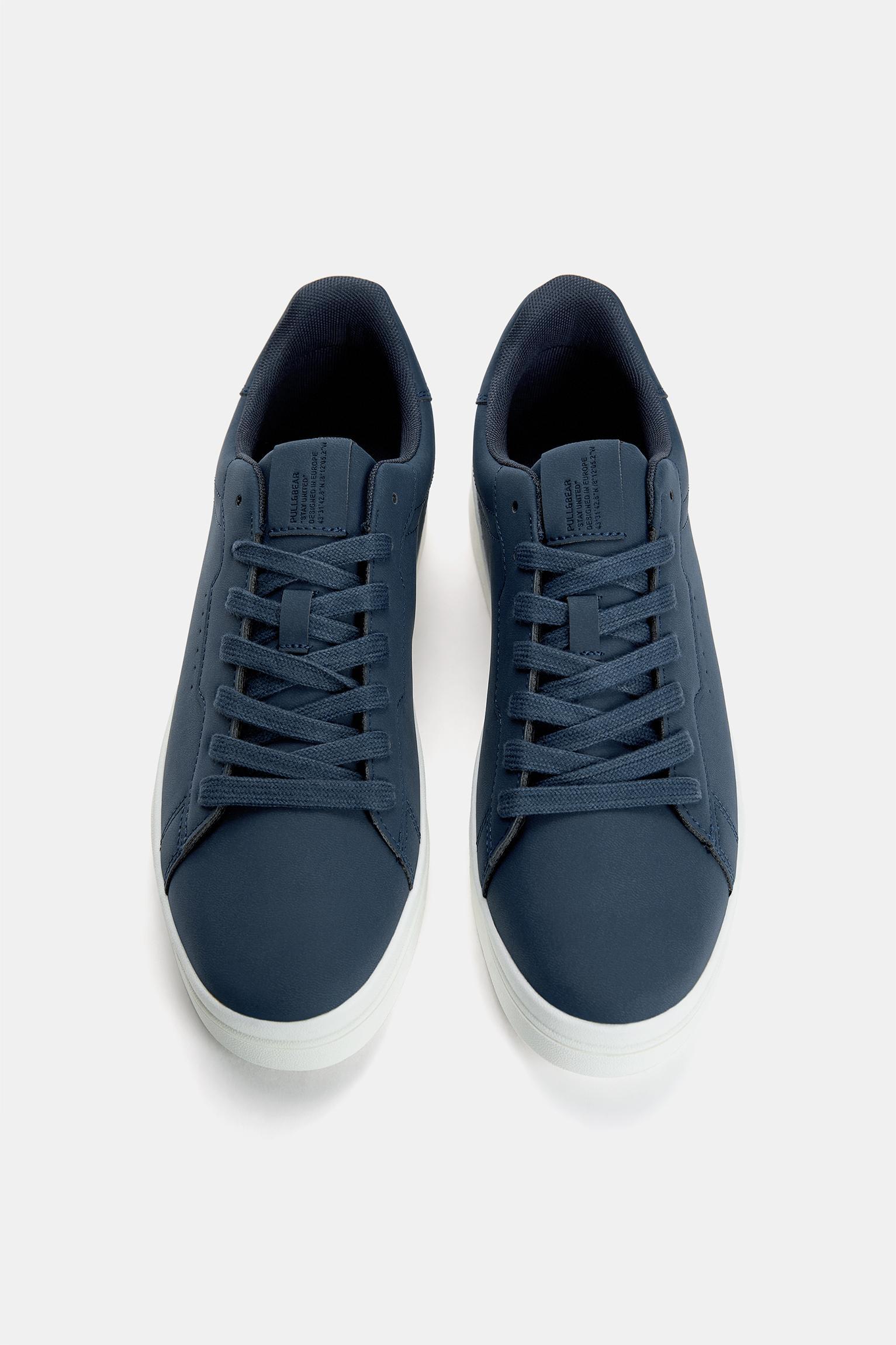 Chunky casual sneakers Product Image