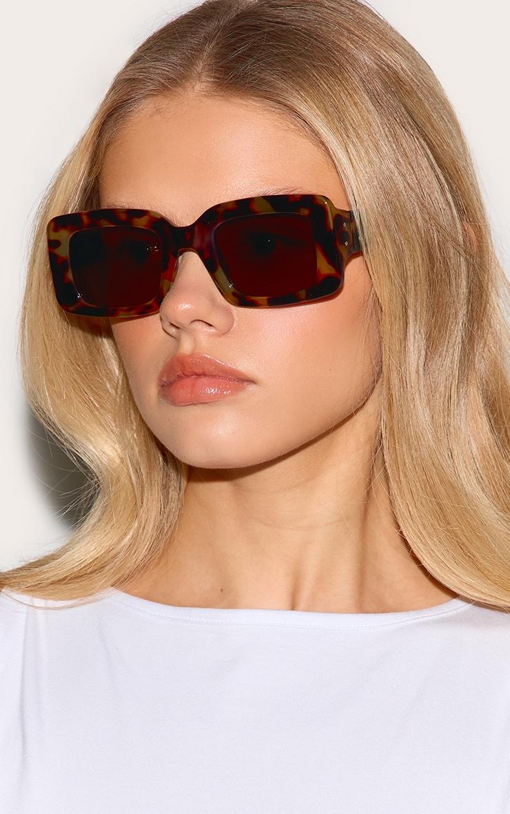 Tortoiseshell Rectangle Thick Frame Sunglasses Product Image