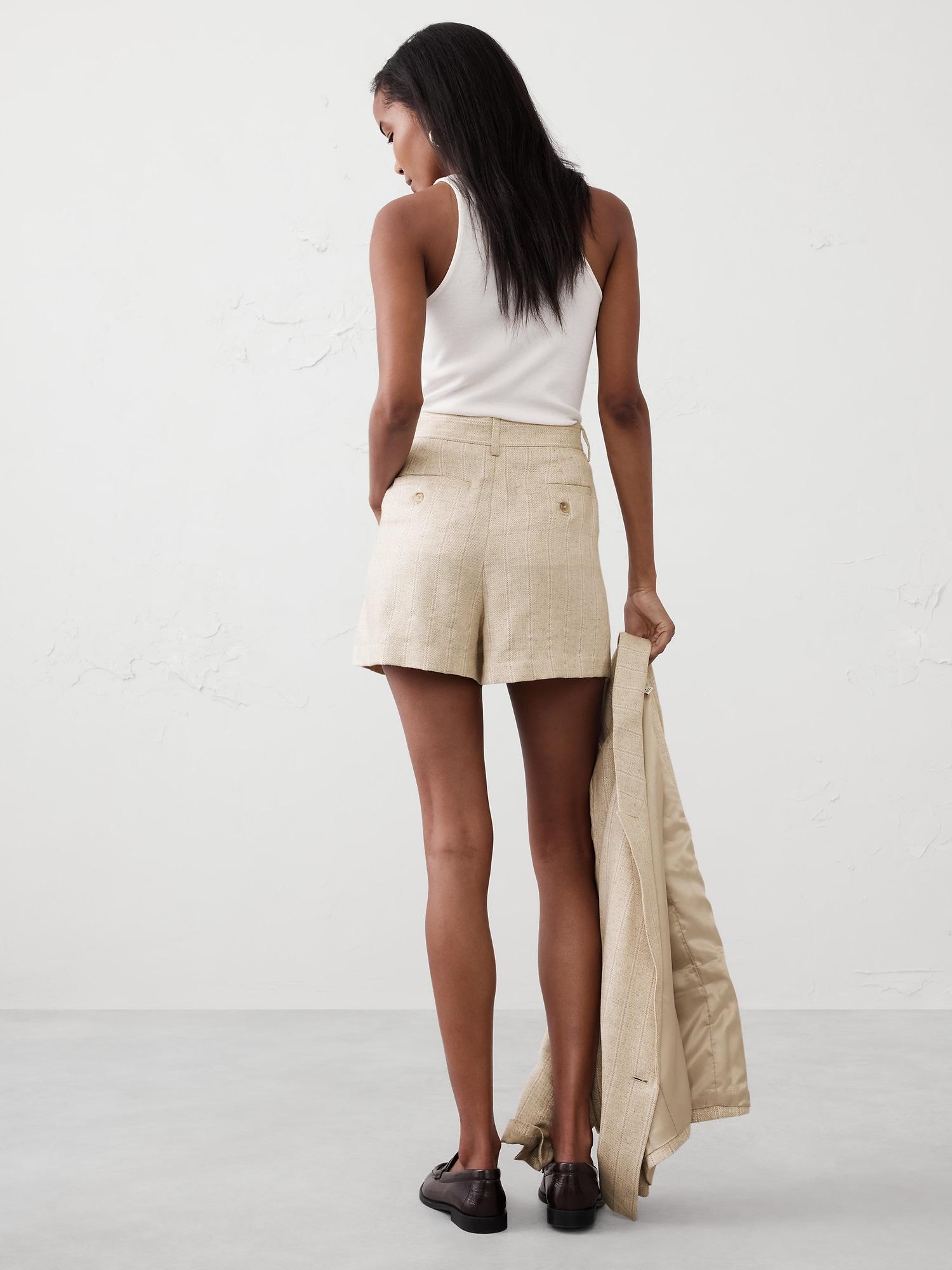 Linen-Blend Pleated Short Product Image