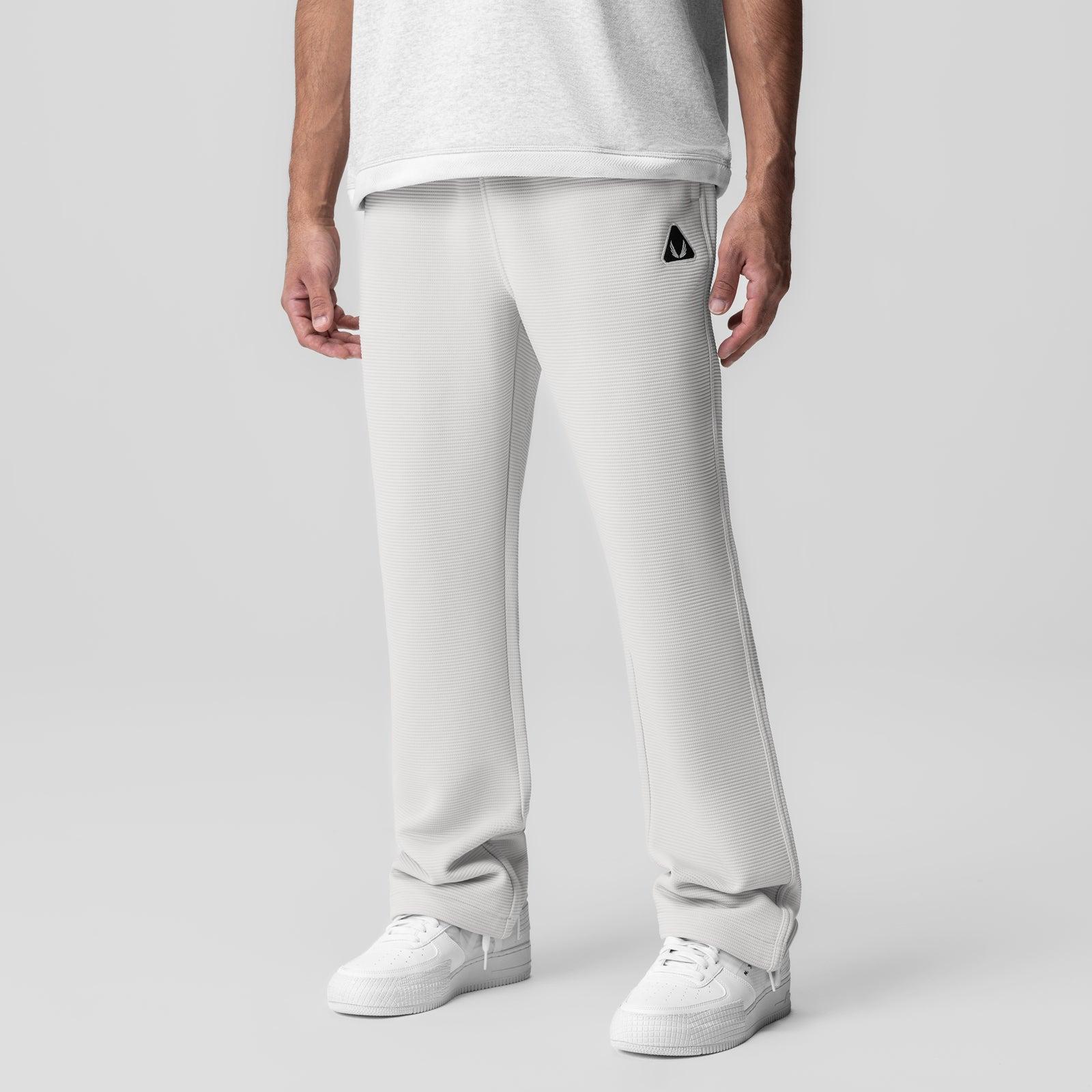 1034. Deltapeak® Straight Leg Sweats - Light Grey Product Image