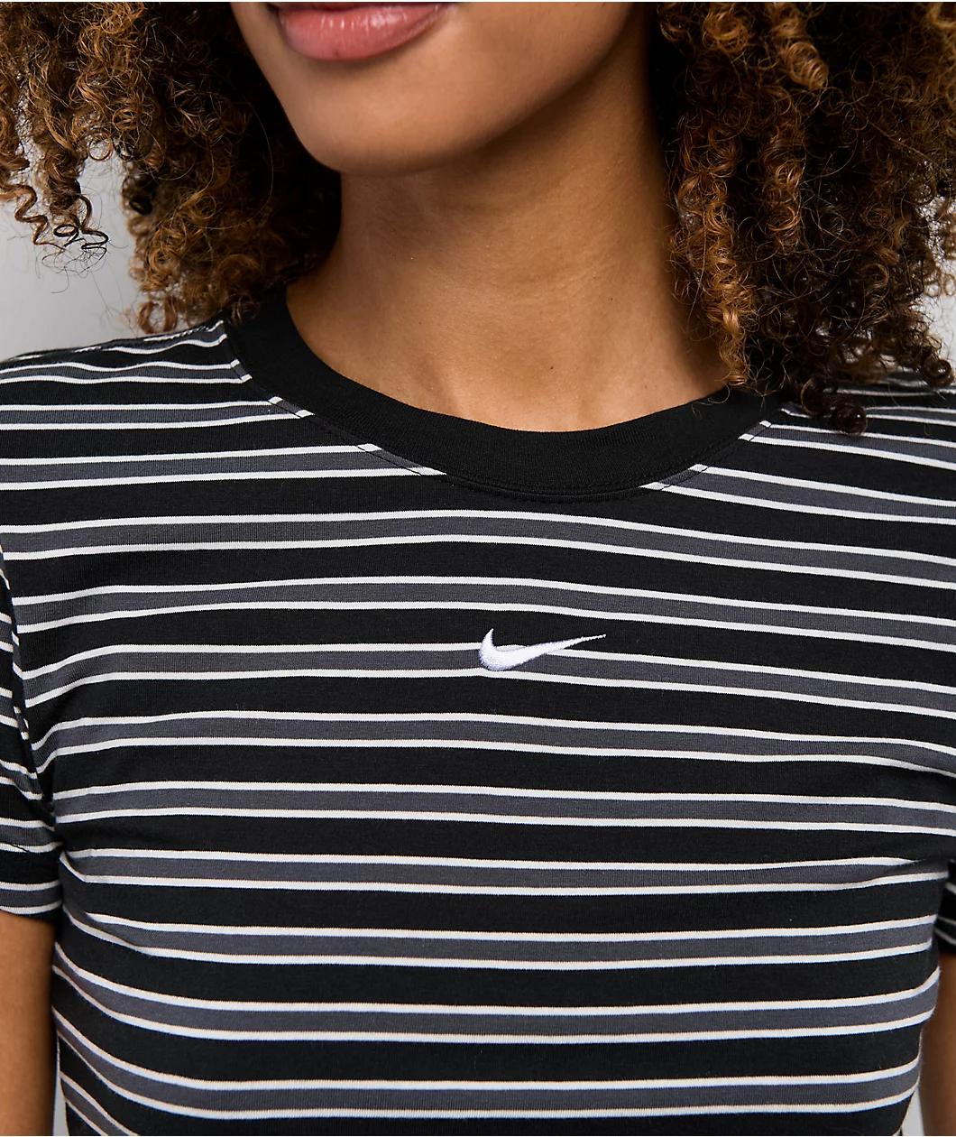 Nike Sportswear Chill Striped Black Knit T-Shirt Product Image