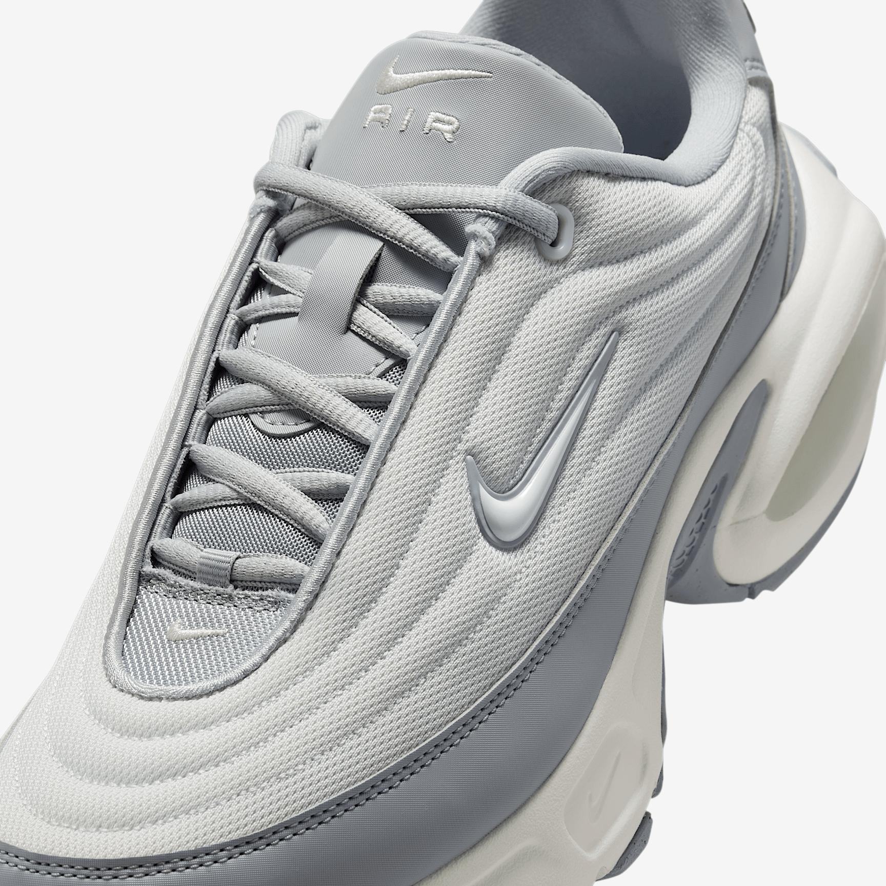 Nike Womens Air Max Portal Shoes | HF3053-011 Product Image