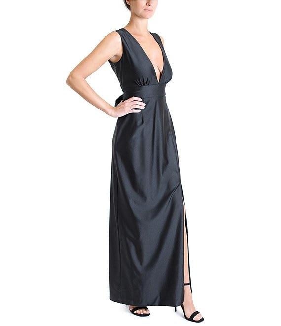 Julia Jordan Stretch V-Neck Sleeveless Long Dress Product Image