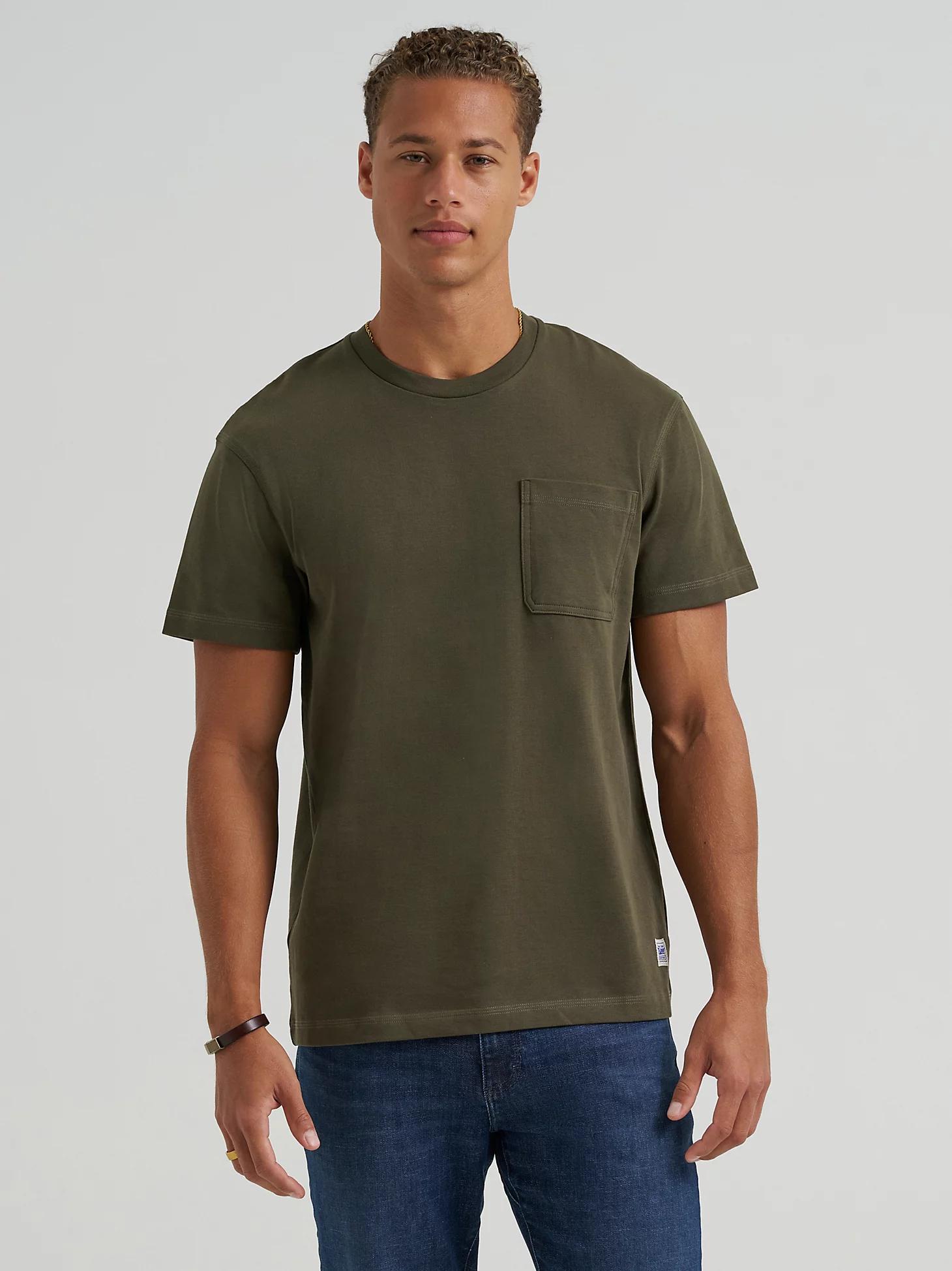 Men's Relaxed Fit Heavyweight Pocket Tee | Men's Tops & Tees | Lee® Product Image
