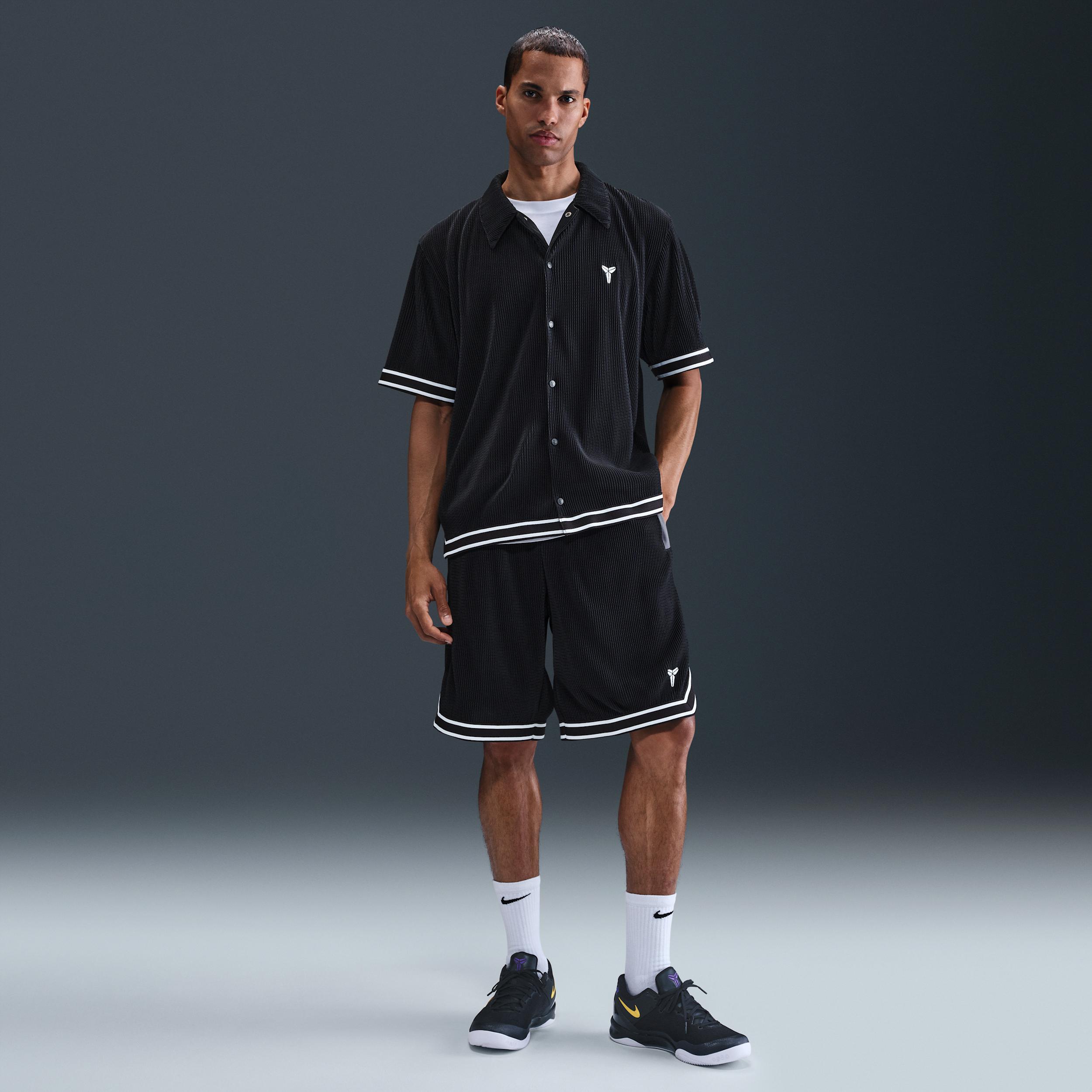 Nike Men's Kobe Pleated Basketball Shorts Product Image