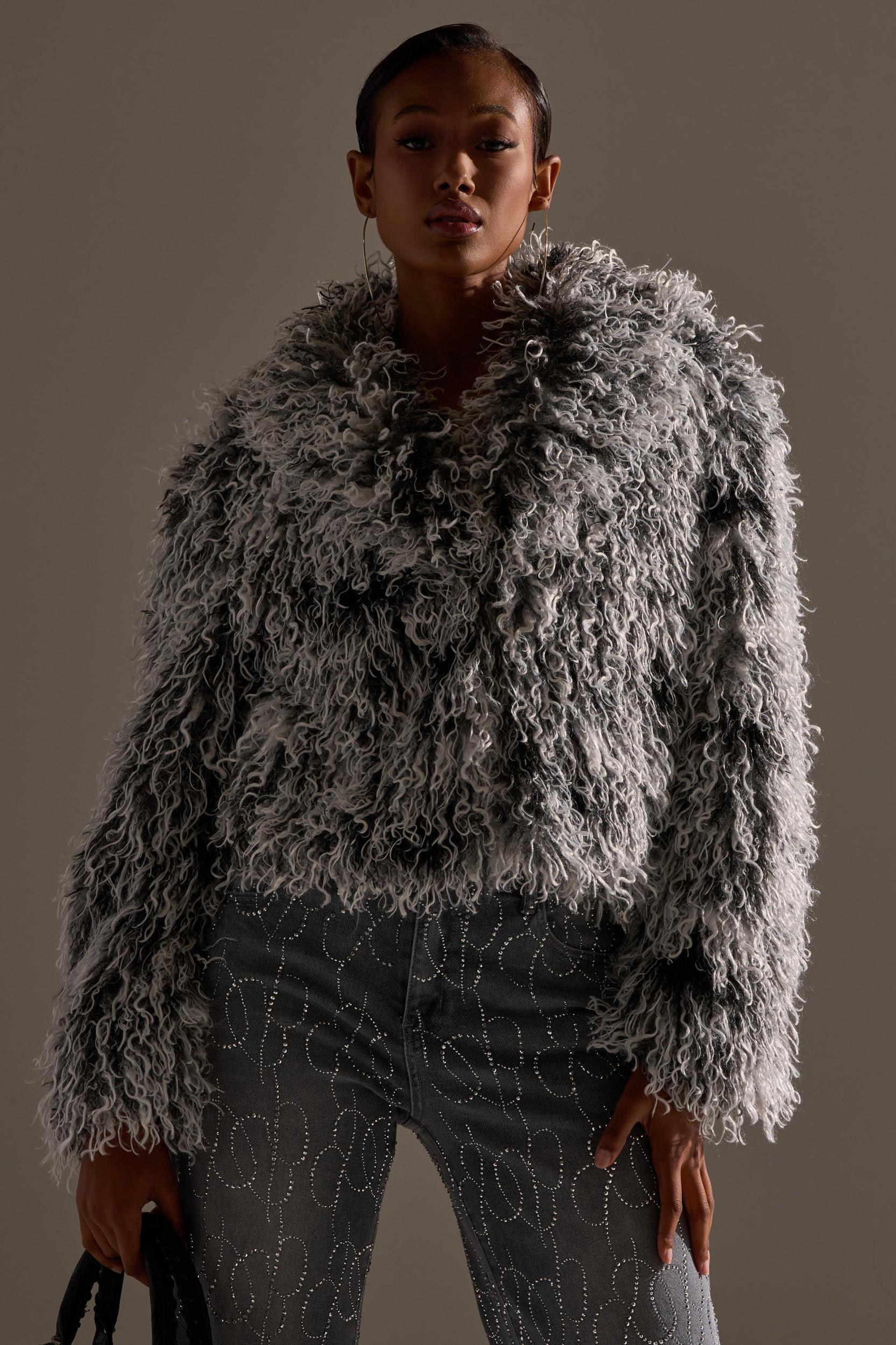 RENDEZVOUS SHAGGY FAUX FUR Product Image