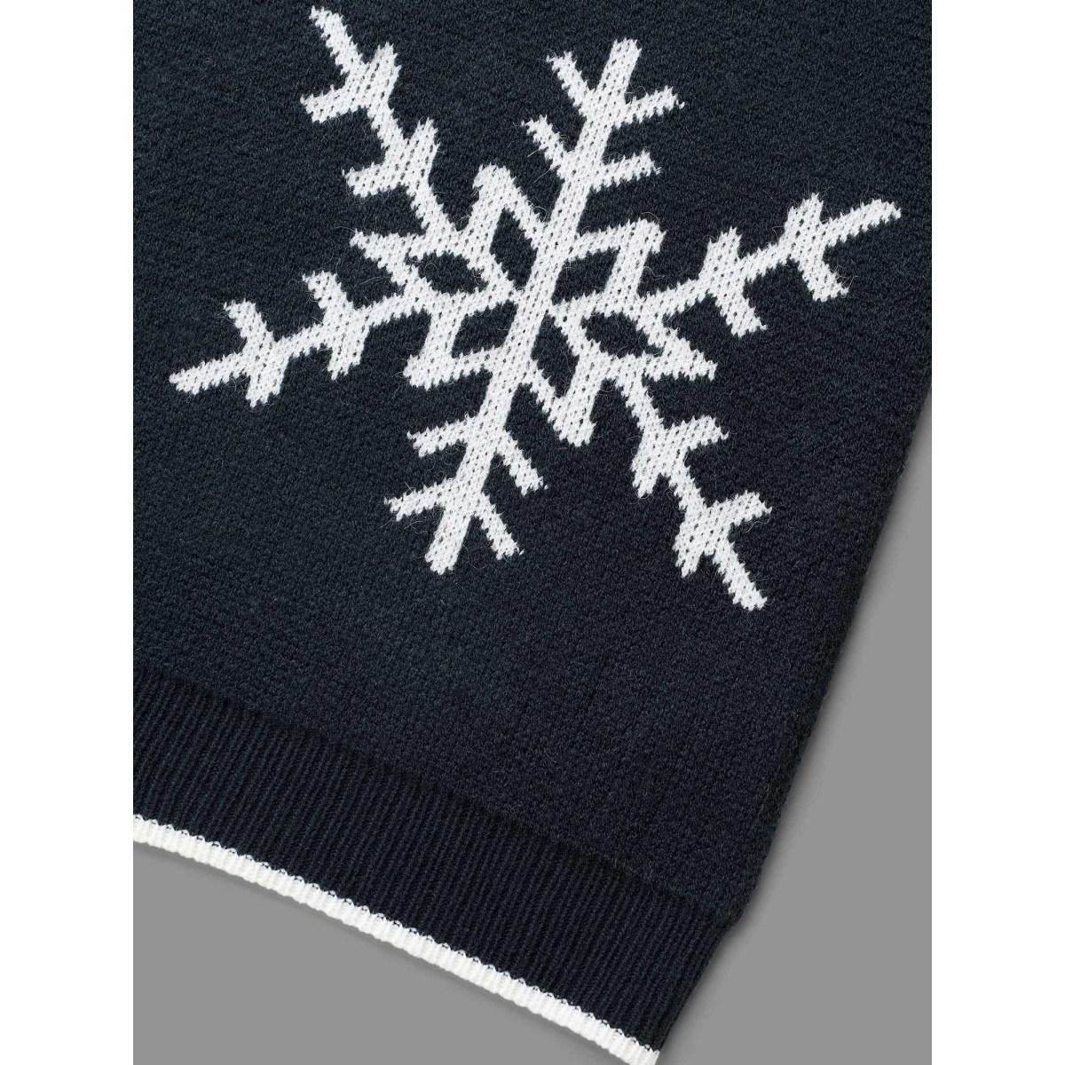 Plus Size Snowflakes Pattern Contrasting Hem Pullover Indigo Women Casual Loose Long Sleeve Round Neck Everyday Pullovers BloomChic 12/L Product Image