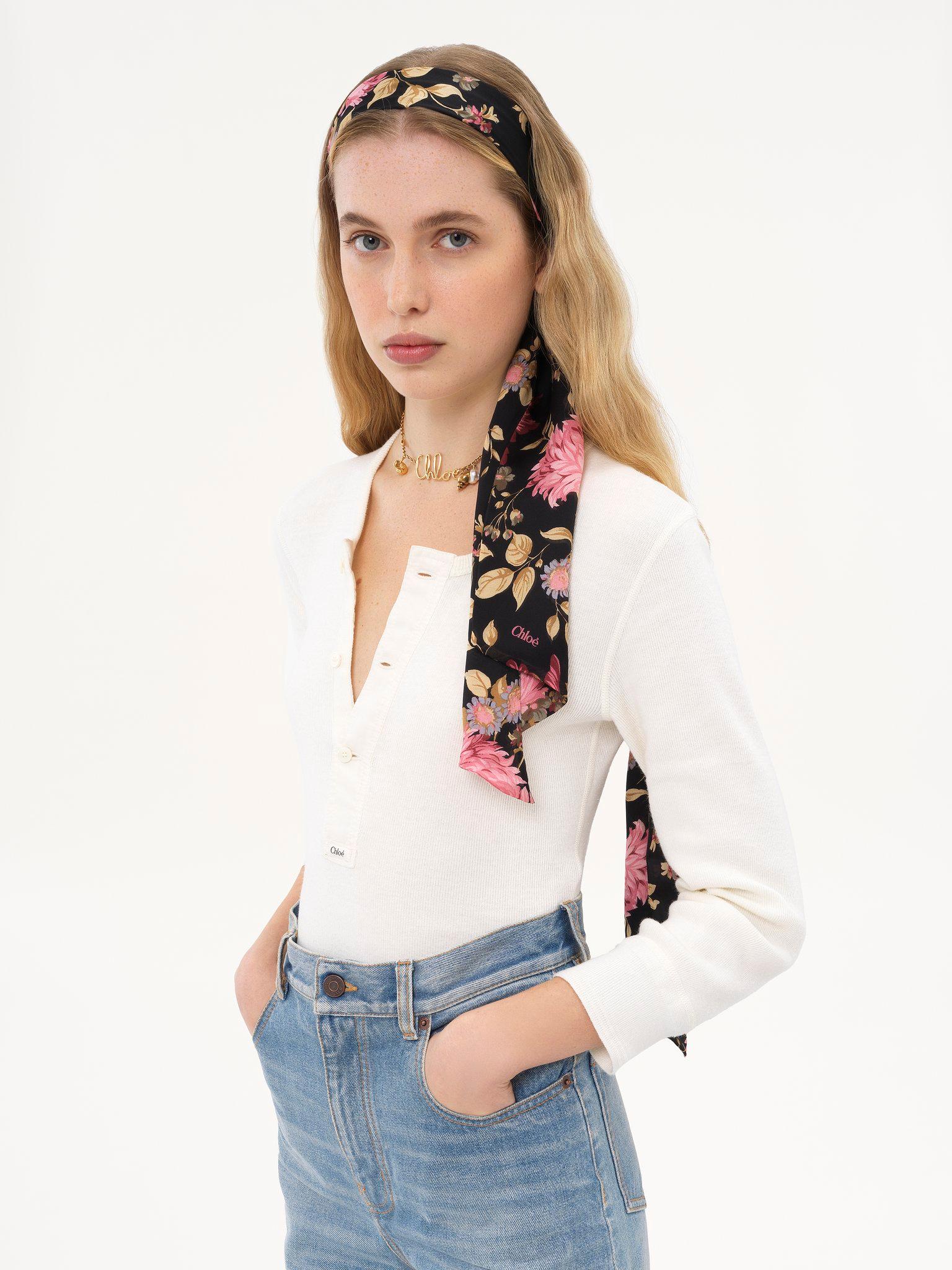 The Chloé Peonies wide bandeau scarf in silk charmeuse Product Image