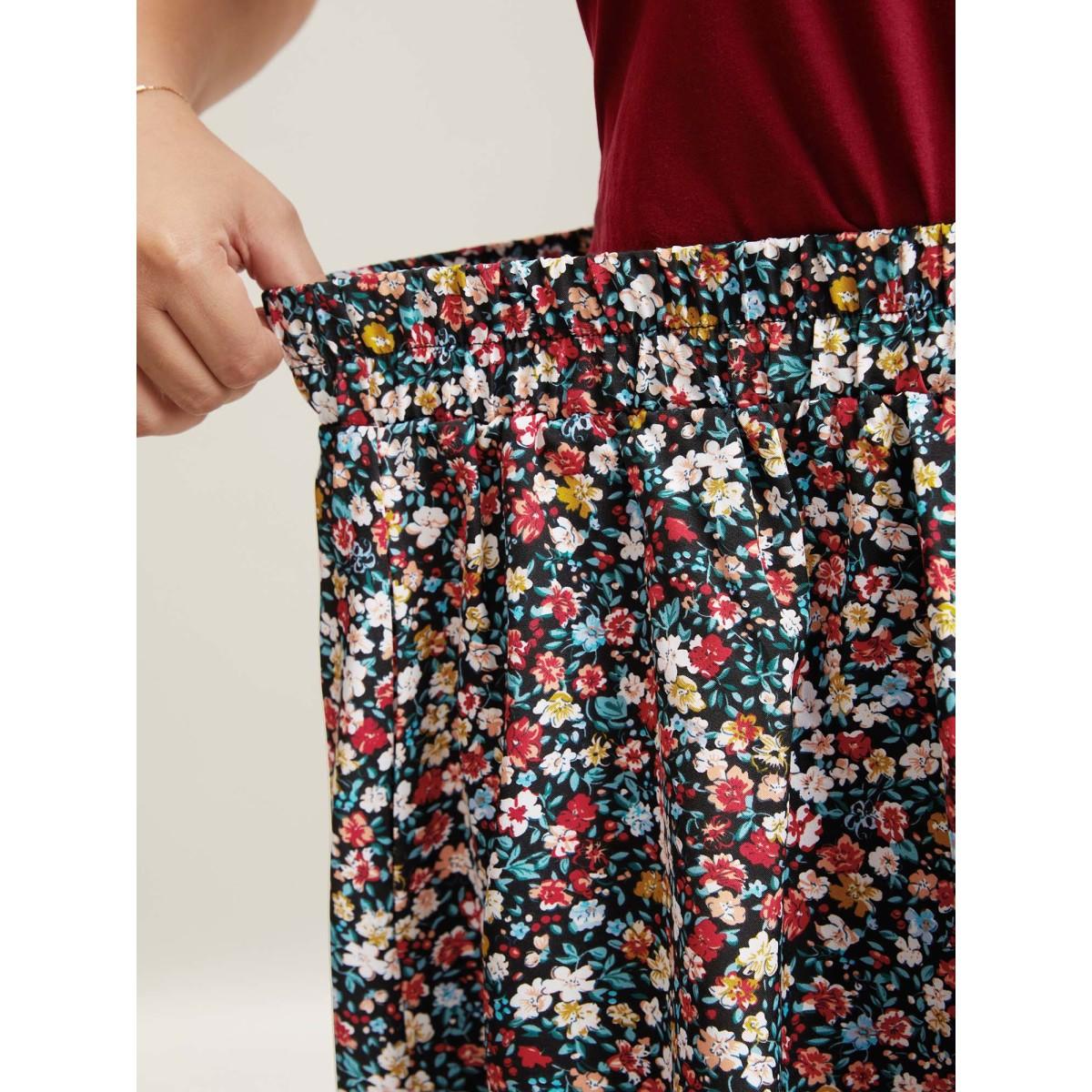 Plus Size Floral Print Stretchy Smocked Waist Mini Skirt Women Multicolor Timeless Gathered Low stretch Side seam pocket Elegant Skirts BloomChic 22-24/3X Product Image