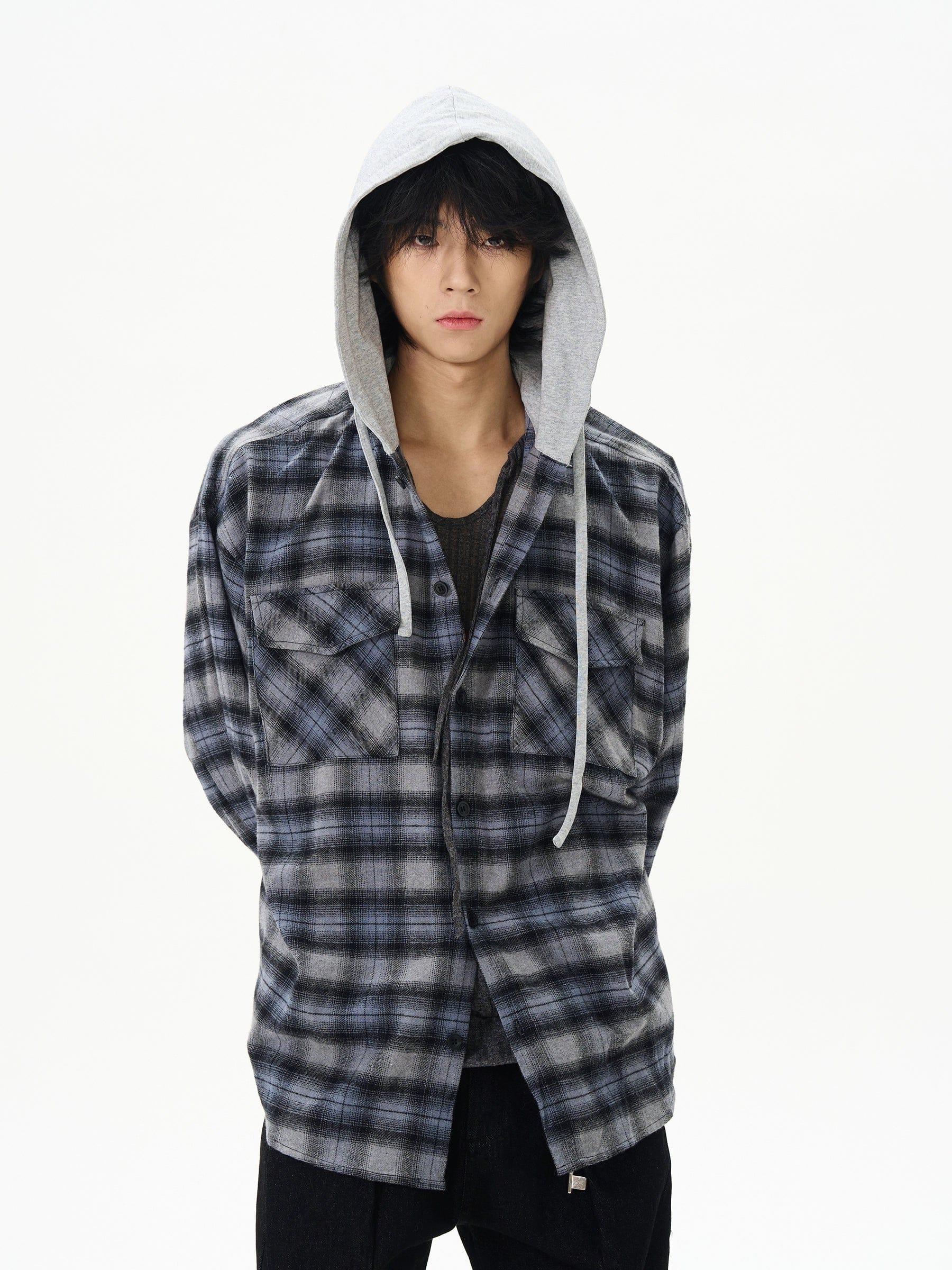 RT No. 12210 HOODED PLAID BUTTON-UP SHIRT Product Image