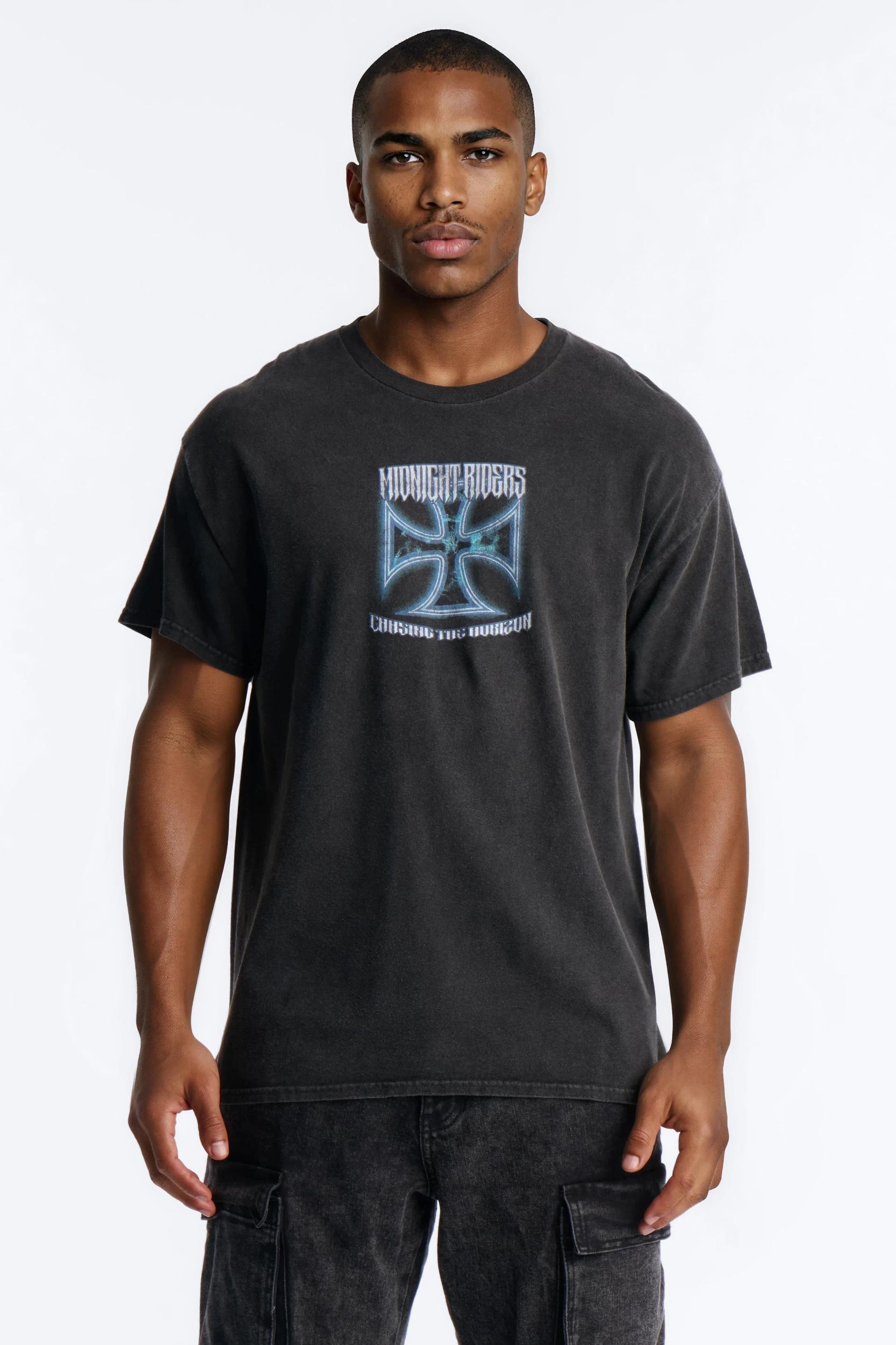 West Coast Outlaw Vintage Oversized Short Sleeve Tee - Black Male Product Image