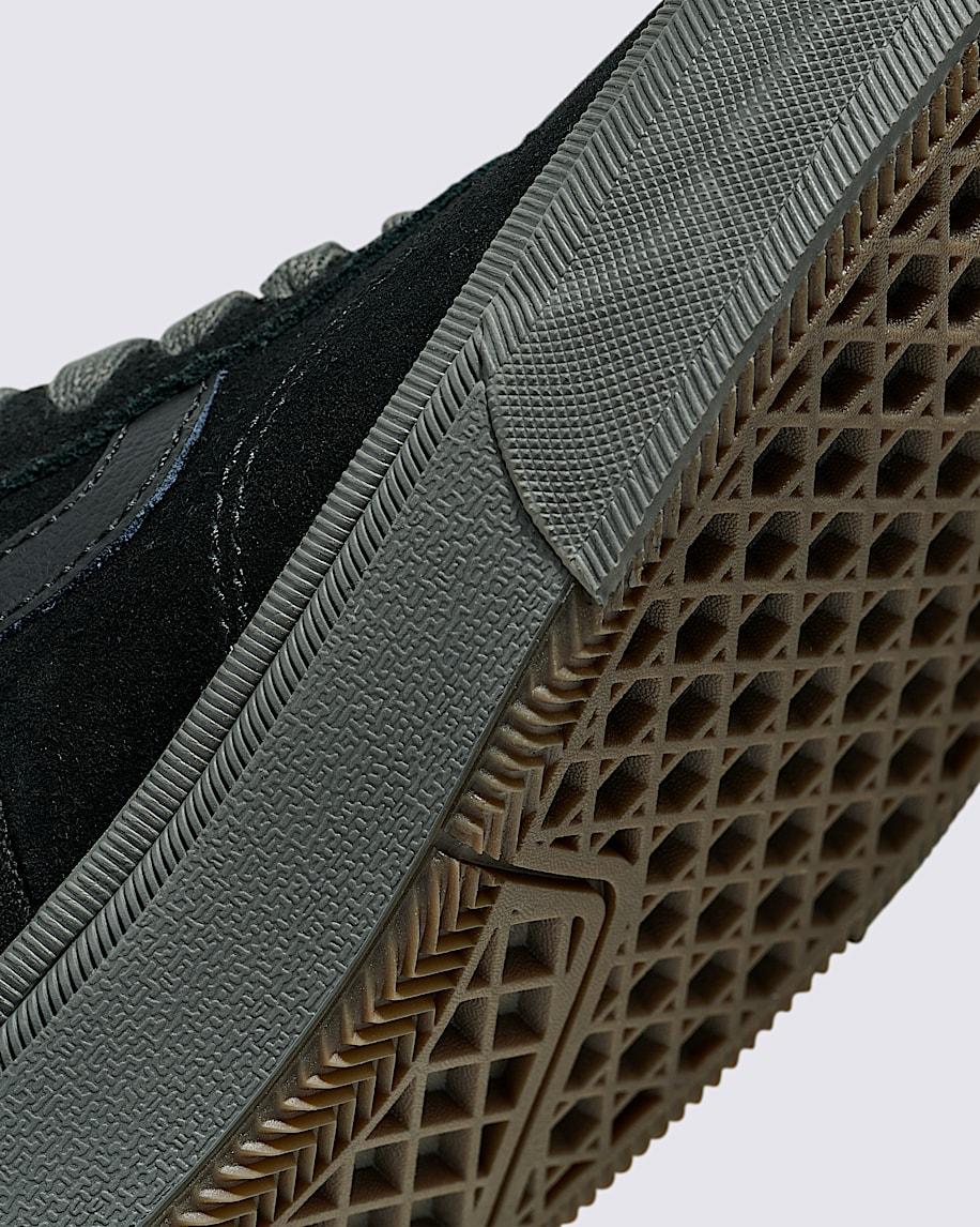Skate Gilbert Crockett Shoe in Black / Charcoal Grey| Vans US Product Image