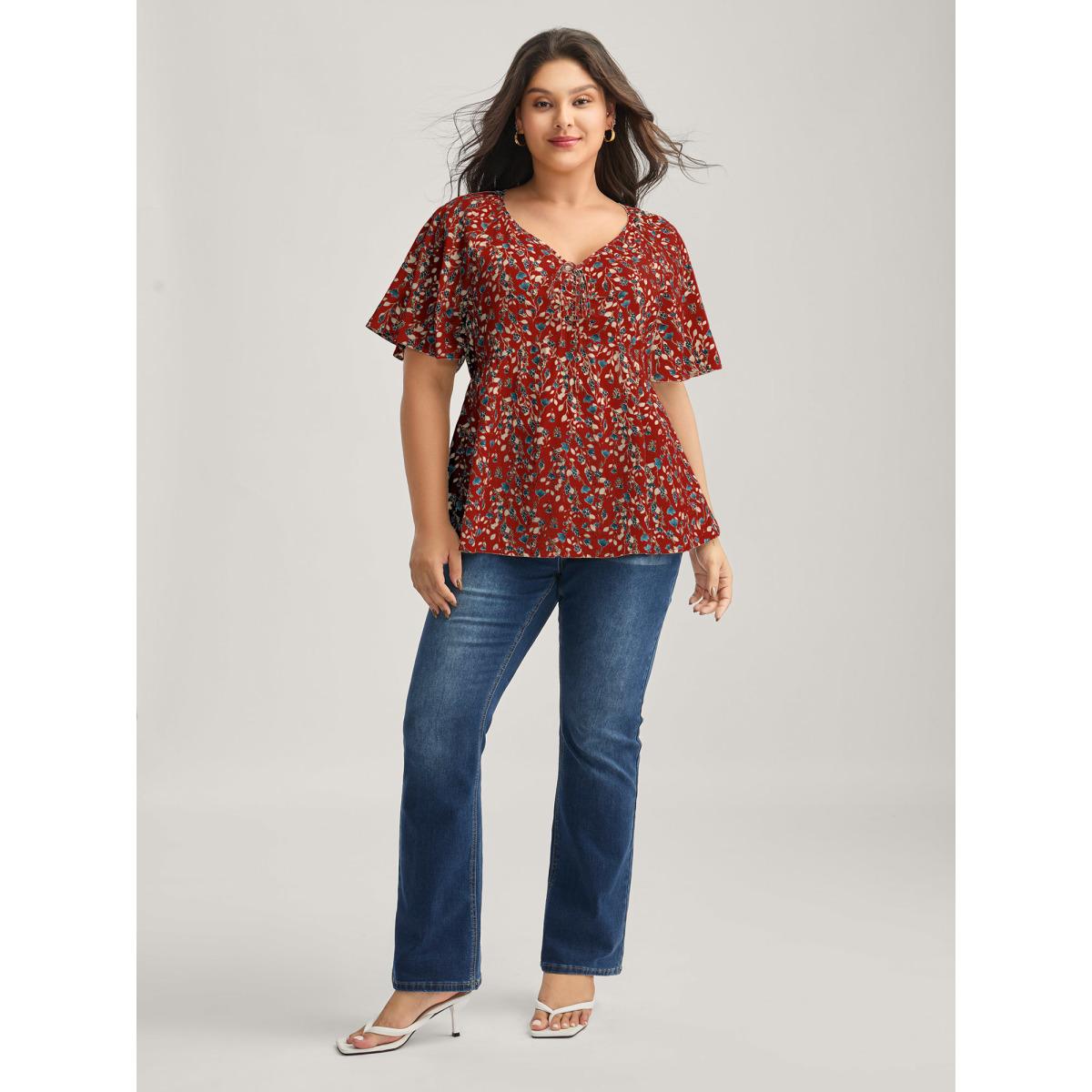 Plus Size Scarlet Bust-Comfort Floral Print Tie Blouse Women Timeless Short sleeve V-neck Elegant Blouses BloomChic 26/4X Product Image