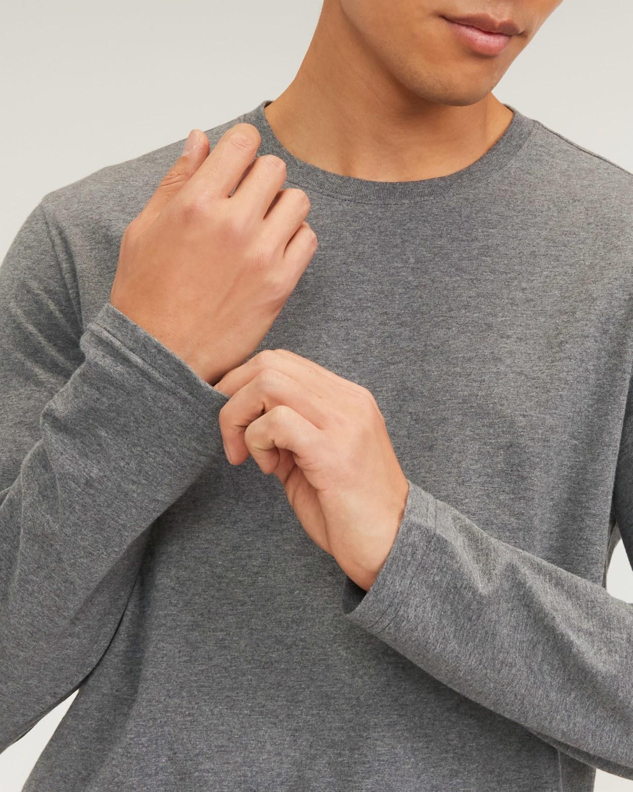 Mens Essential Organic Long-Sleeve T-Shirt by Everlane Product Image