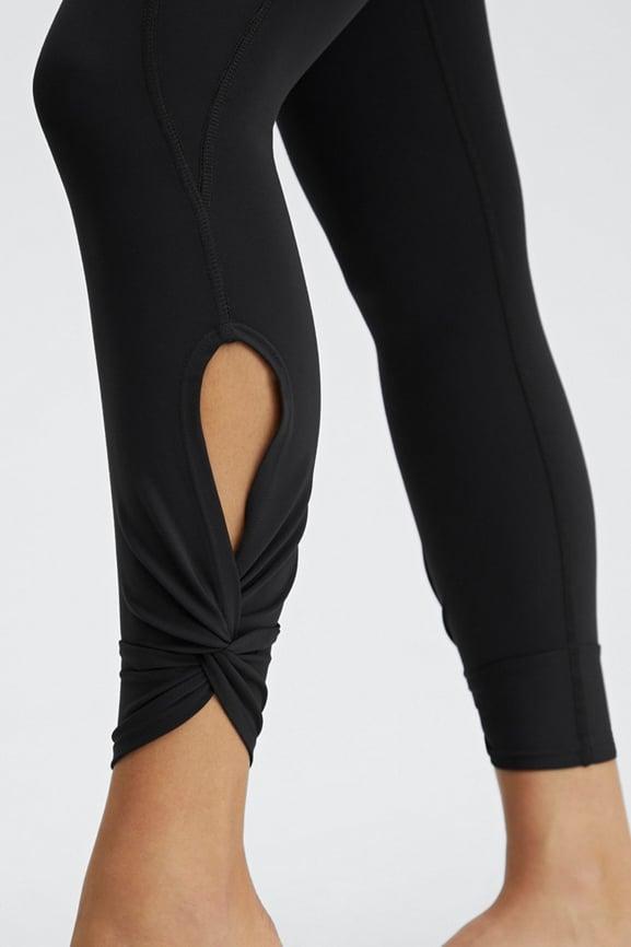 Oasis PureLuxe High-Waisted Twist 7/8 Legging Product Image
