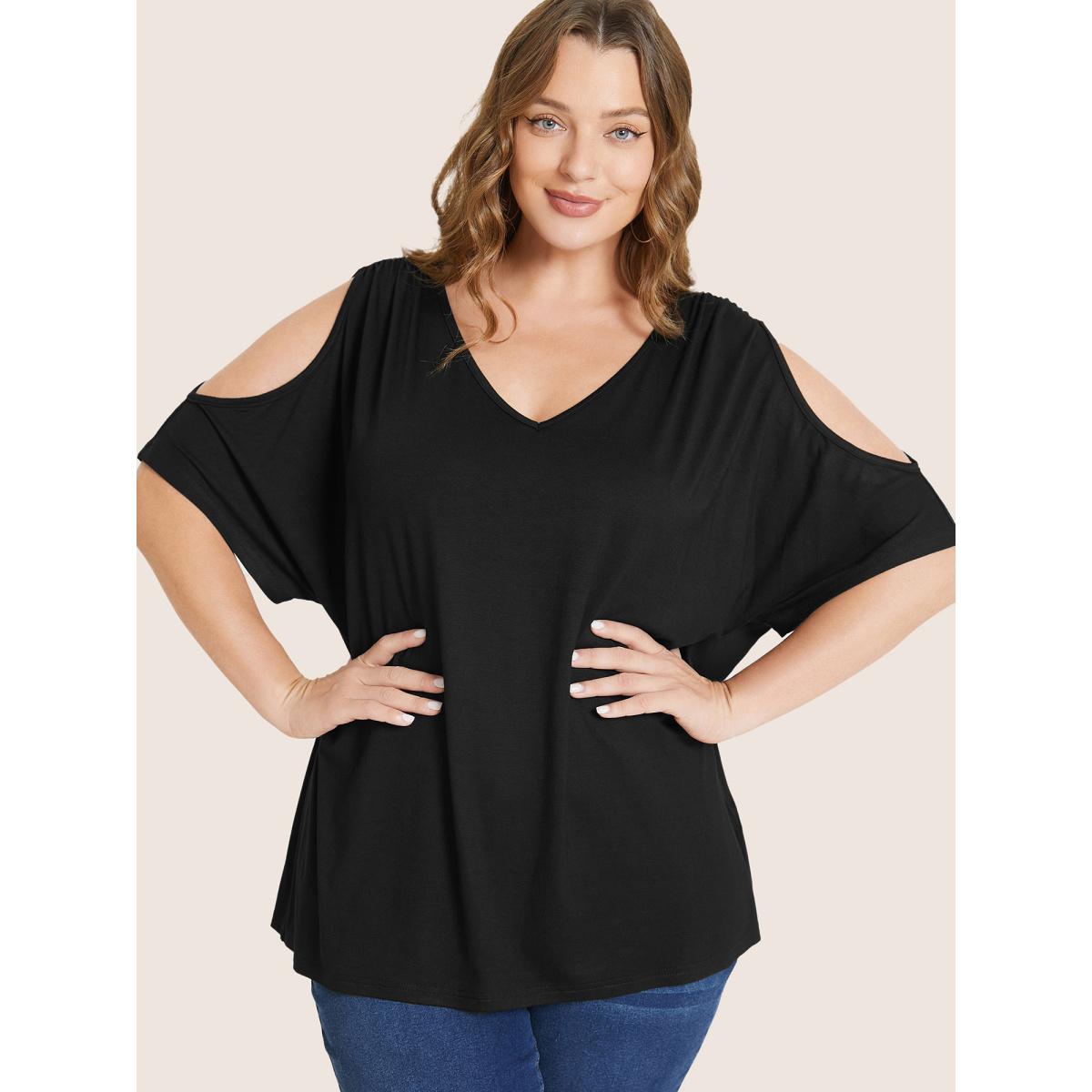 Plus Size Plain Cut Out V Neck T-shirt Black Women Elegant Cut-Out Plain V-neck Everyday T-shirts BloomChic 22-24/3X Product Image