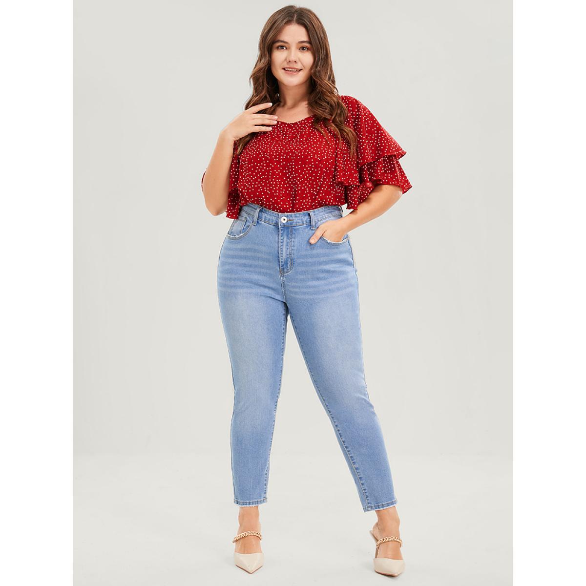 Plus Size Straight Very Stretchy Mid Rise Light Wash Jeans Women LightBlue Casual Plain Pocket High stretch Pocket Jeans BloomChic 24/3X Product Image