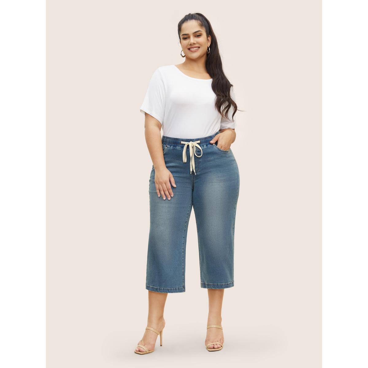 Plus Size Light Wash Drawstring Cropped Wide Leg Jeans Women Denimblue Casual Drawstring High stretch Slanted pocket Jeans BloomChic 20/2X Product Image