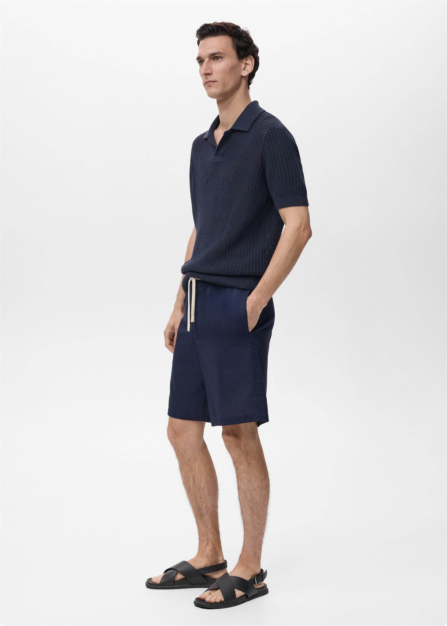 Cotton-linen blend bermuda shorts - Men | MANGO USA Product Image
